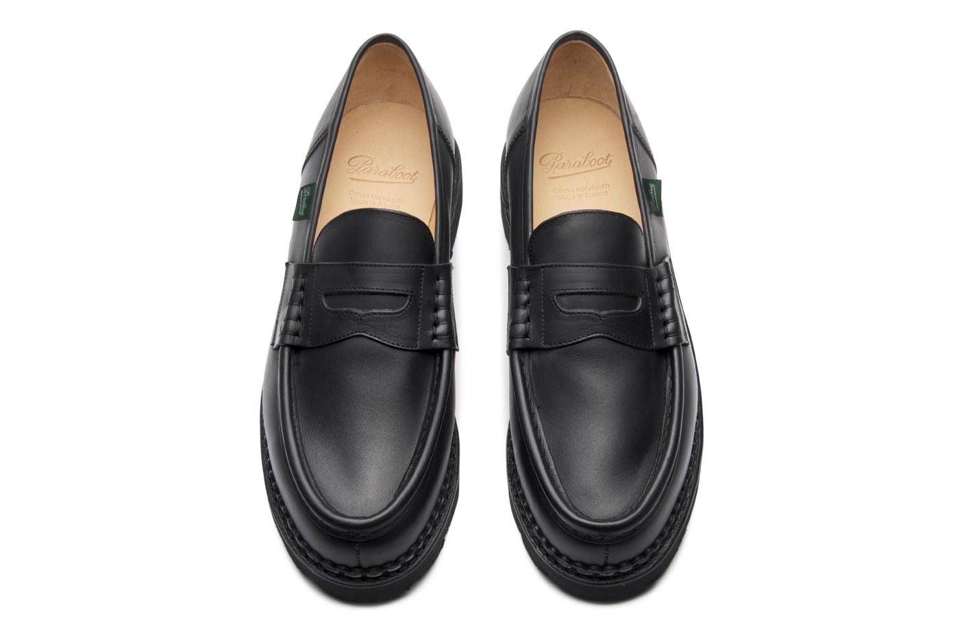 Top view emphasizing the rounded toe shape.