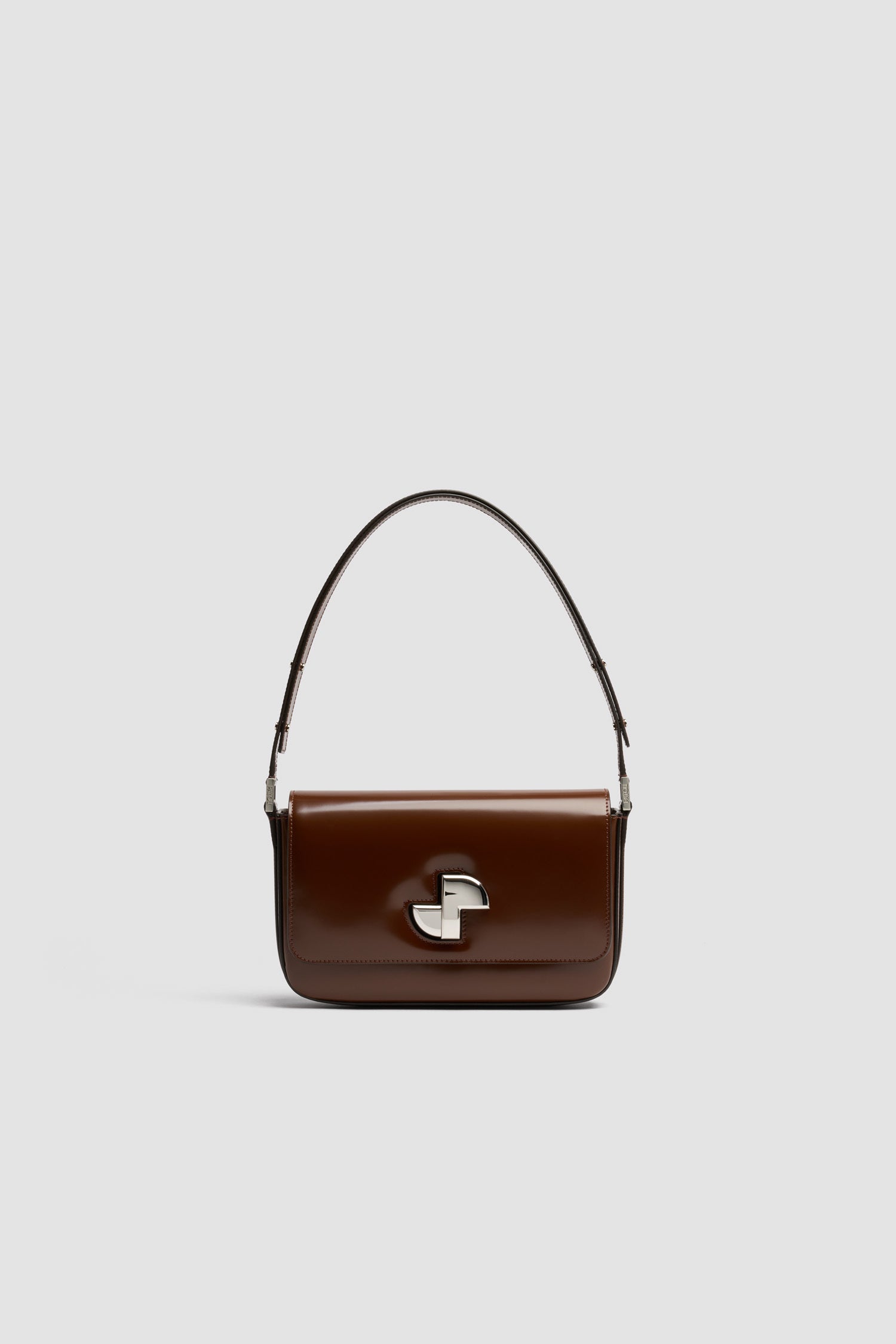 Le Classic Lock bag in leather