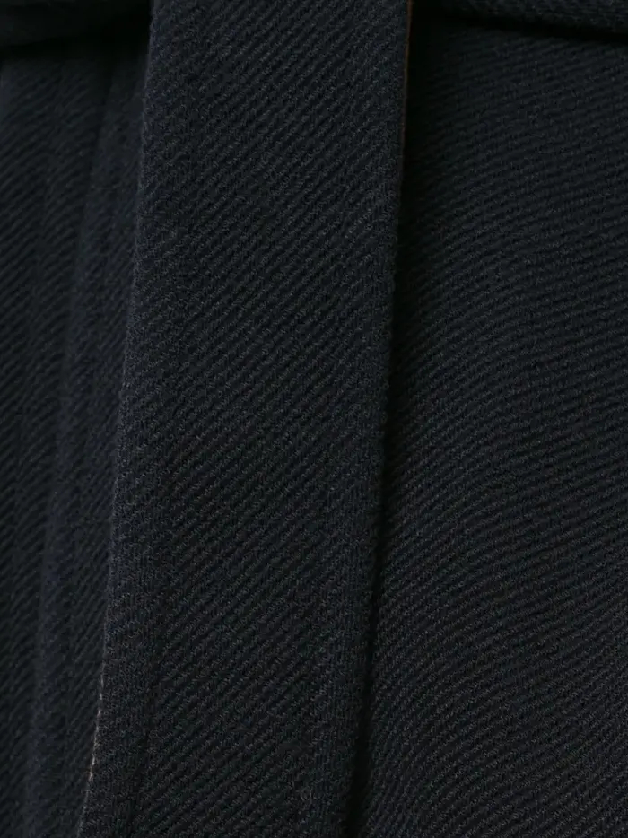 belt detail