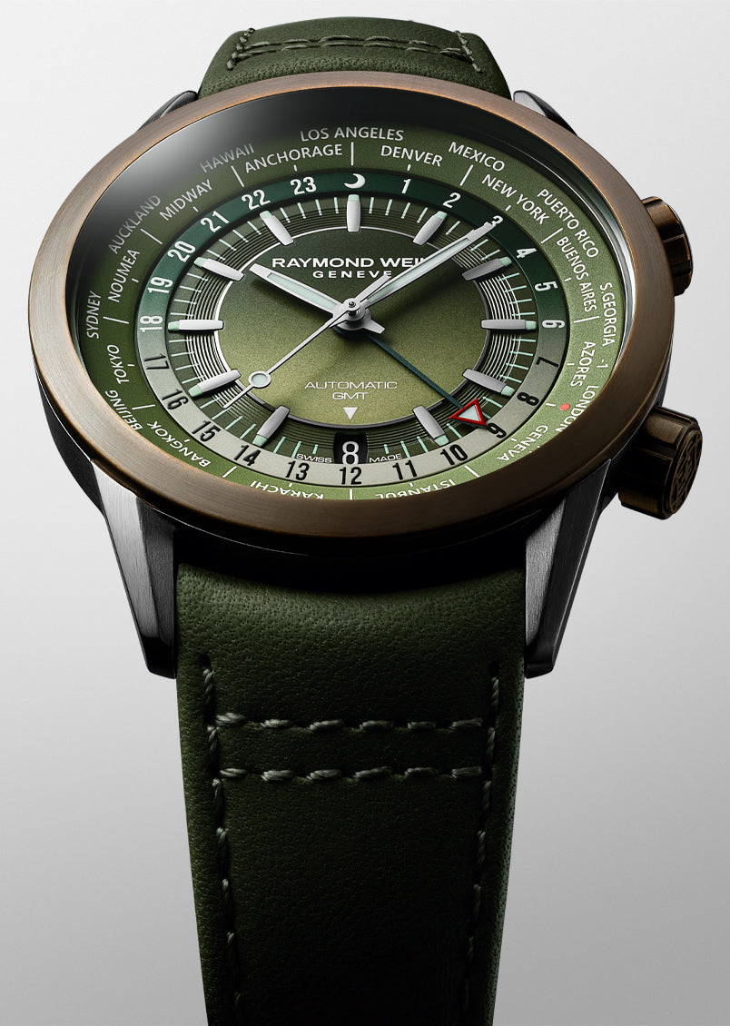 Freelancer Men's GMT Worldtimer Green Leather Automatic Watch, 41 mm
