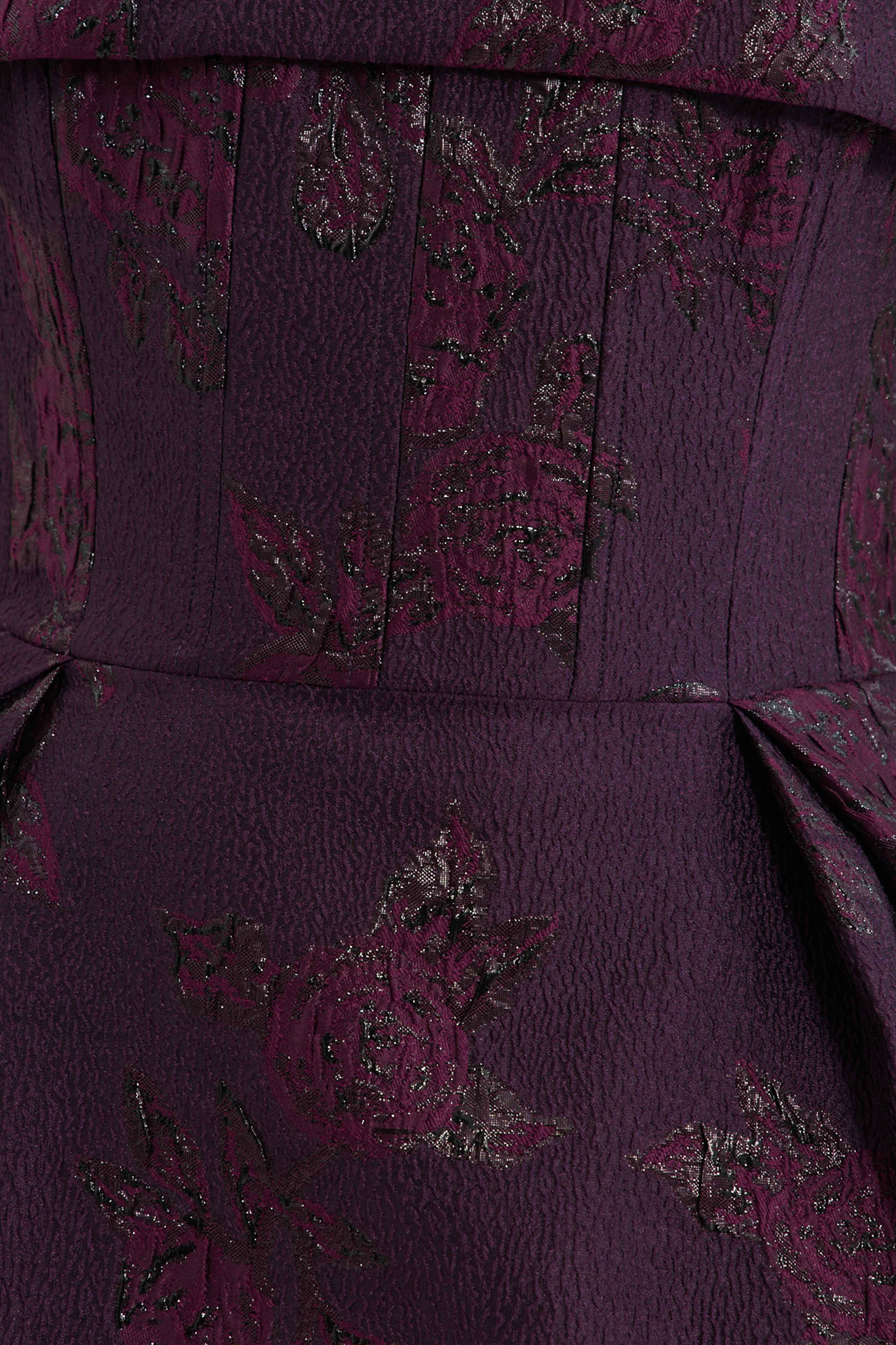 Close detail