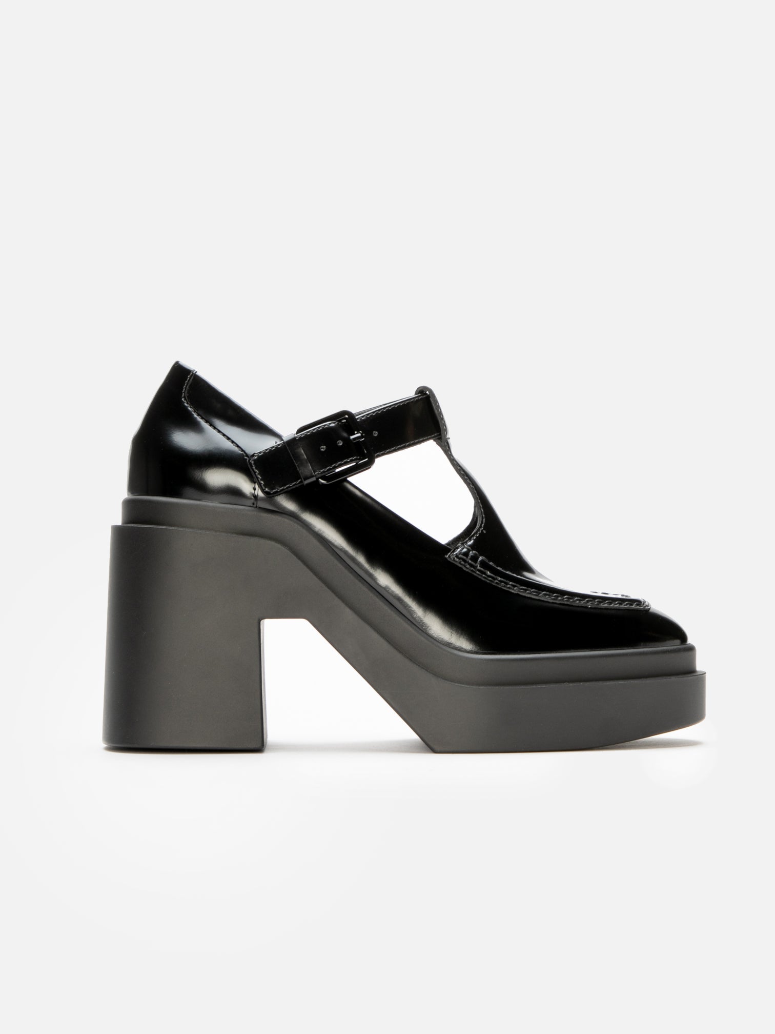 Natcha gloss black pumps