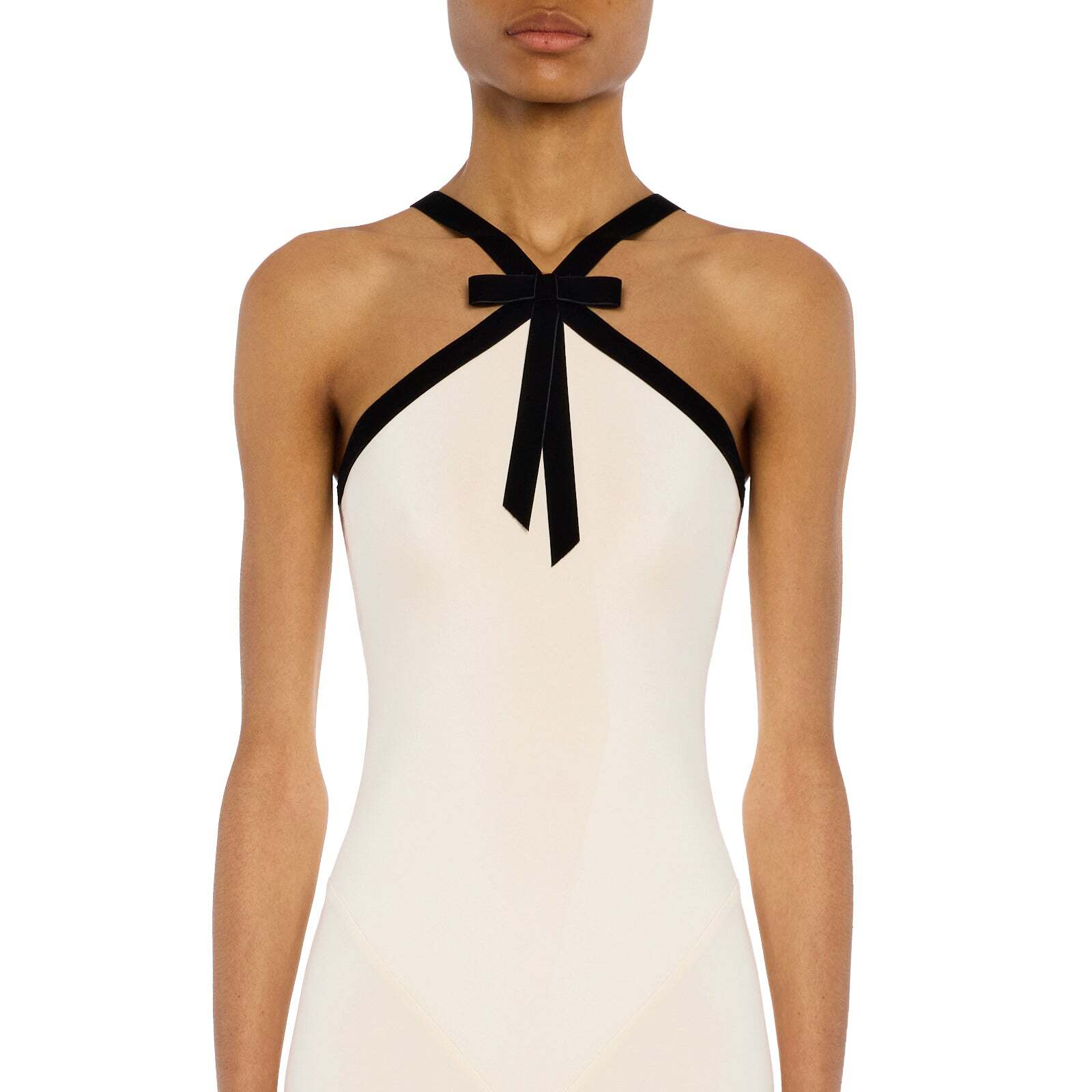 neckline detail