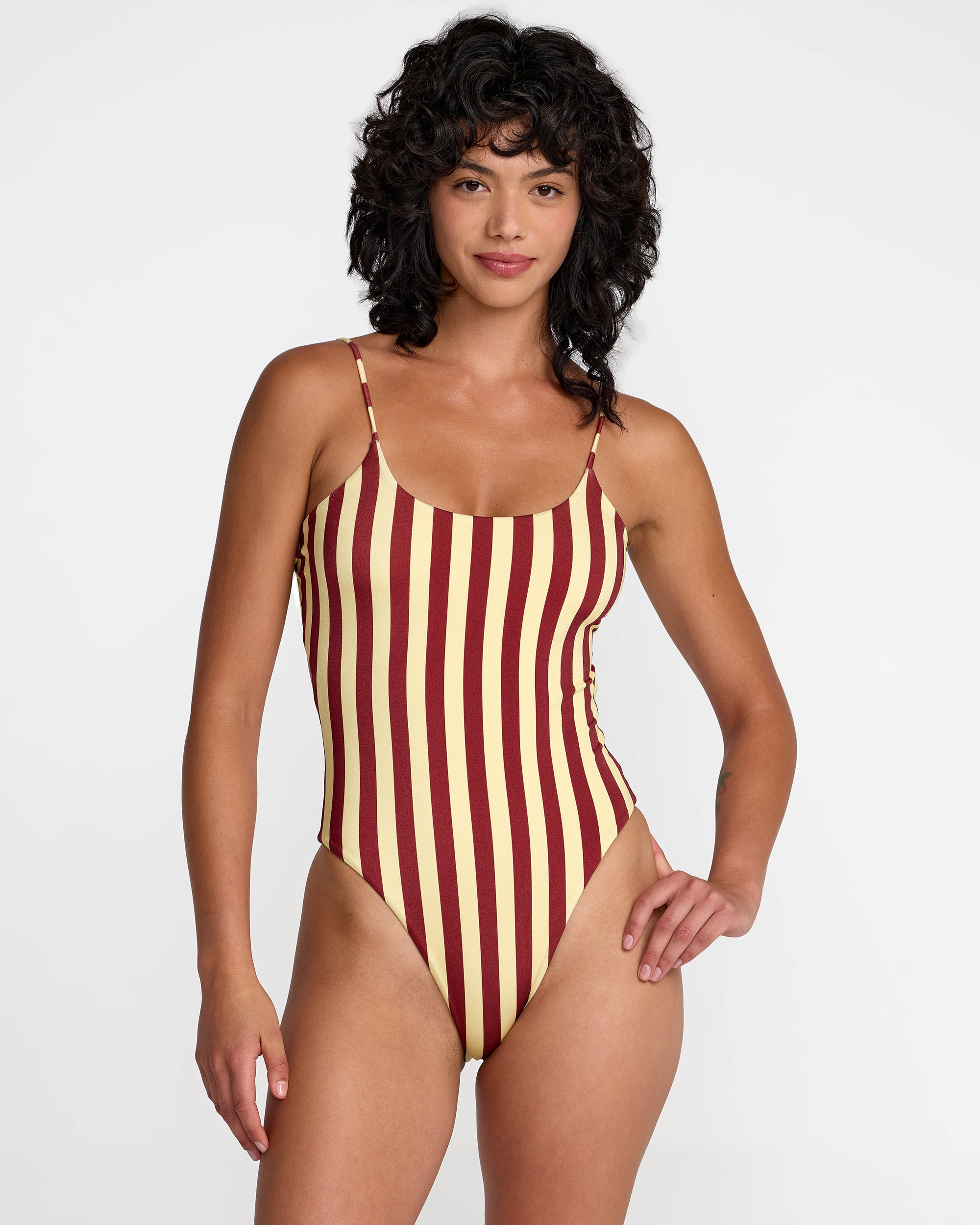 Leon Basic Scoop One Piece Swimsuit