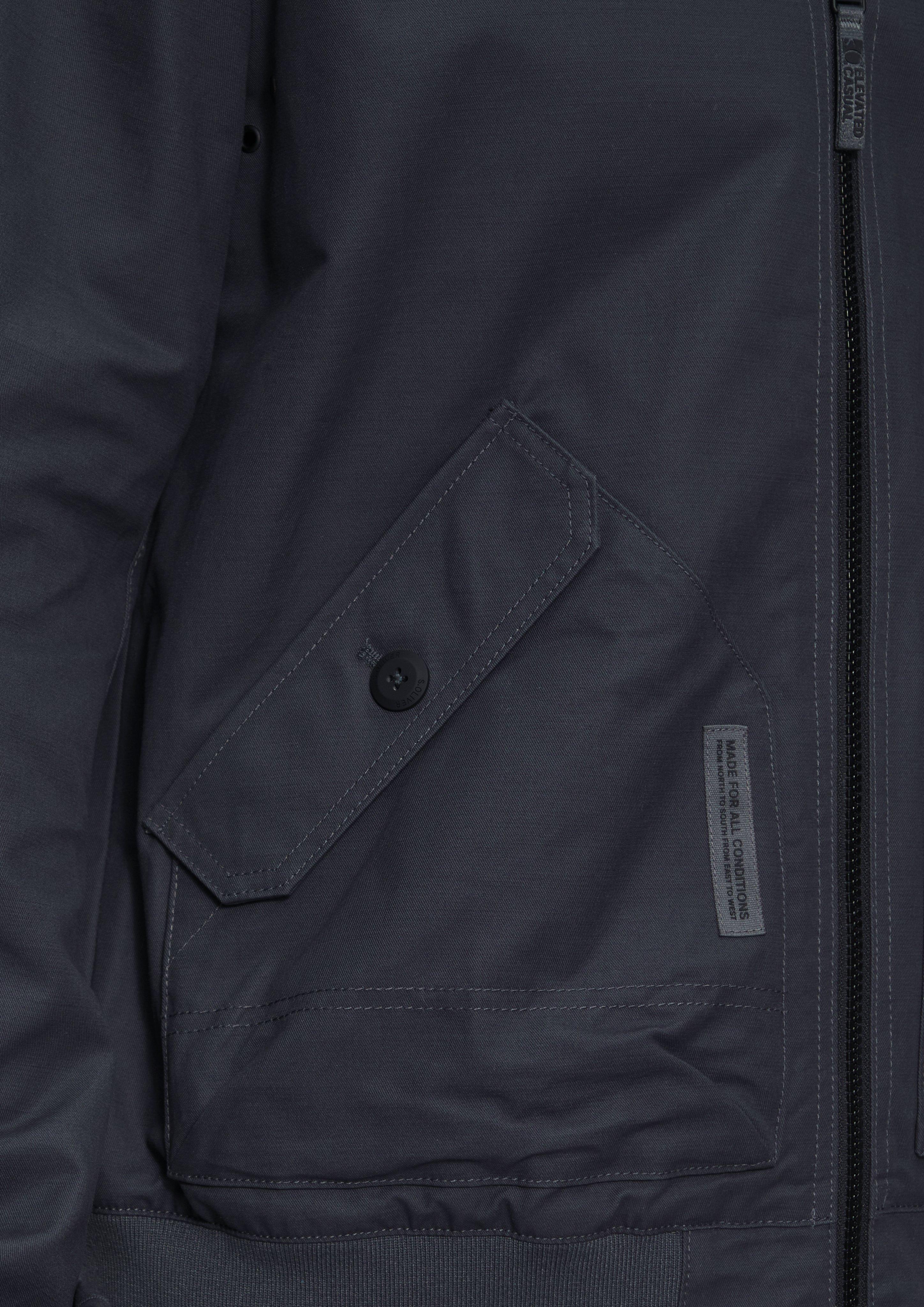 pocket detail