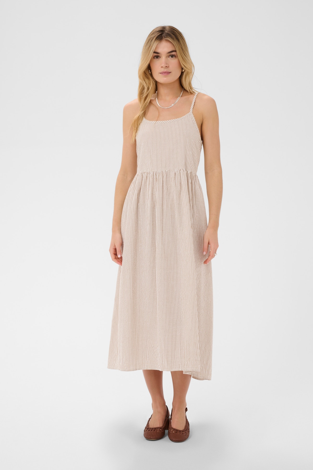 LOOKBOOK FRONT 30515131-304845