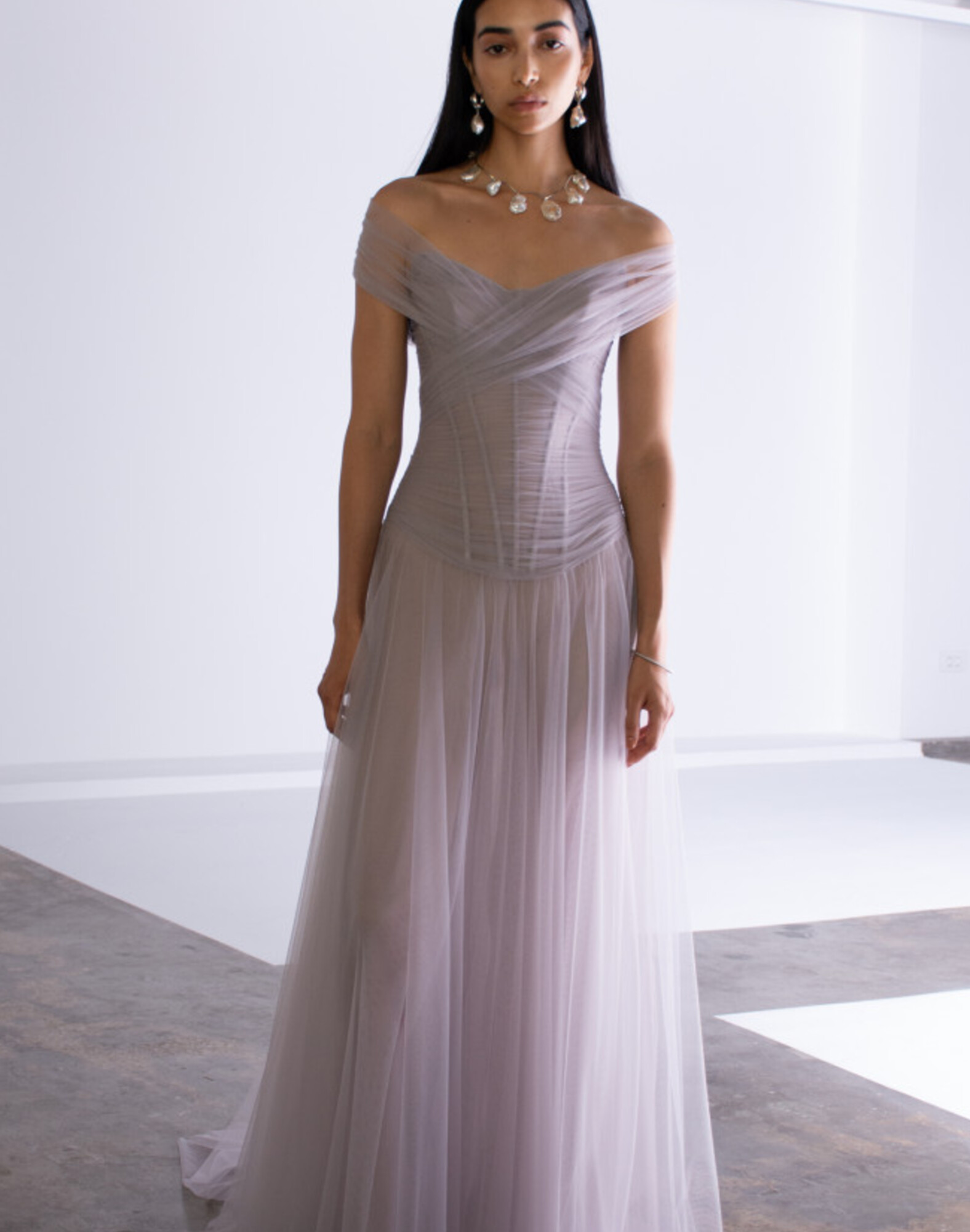 closer bodice crop
