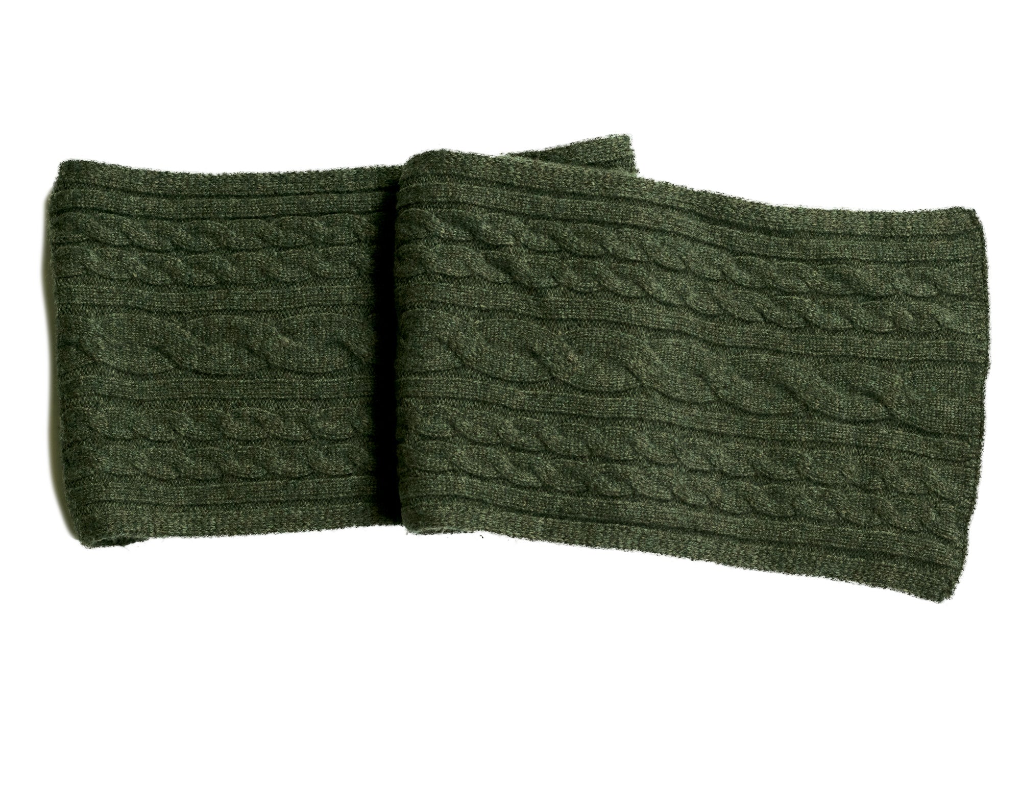 A930 | Wool Blend Cableknit Scarf