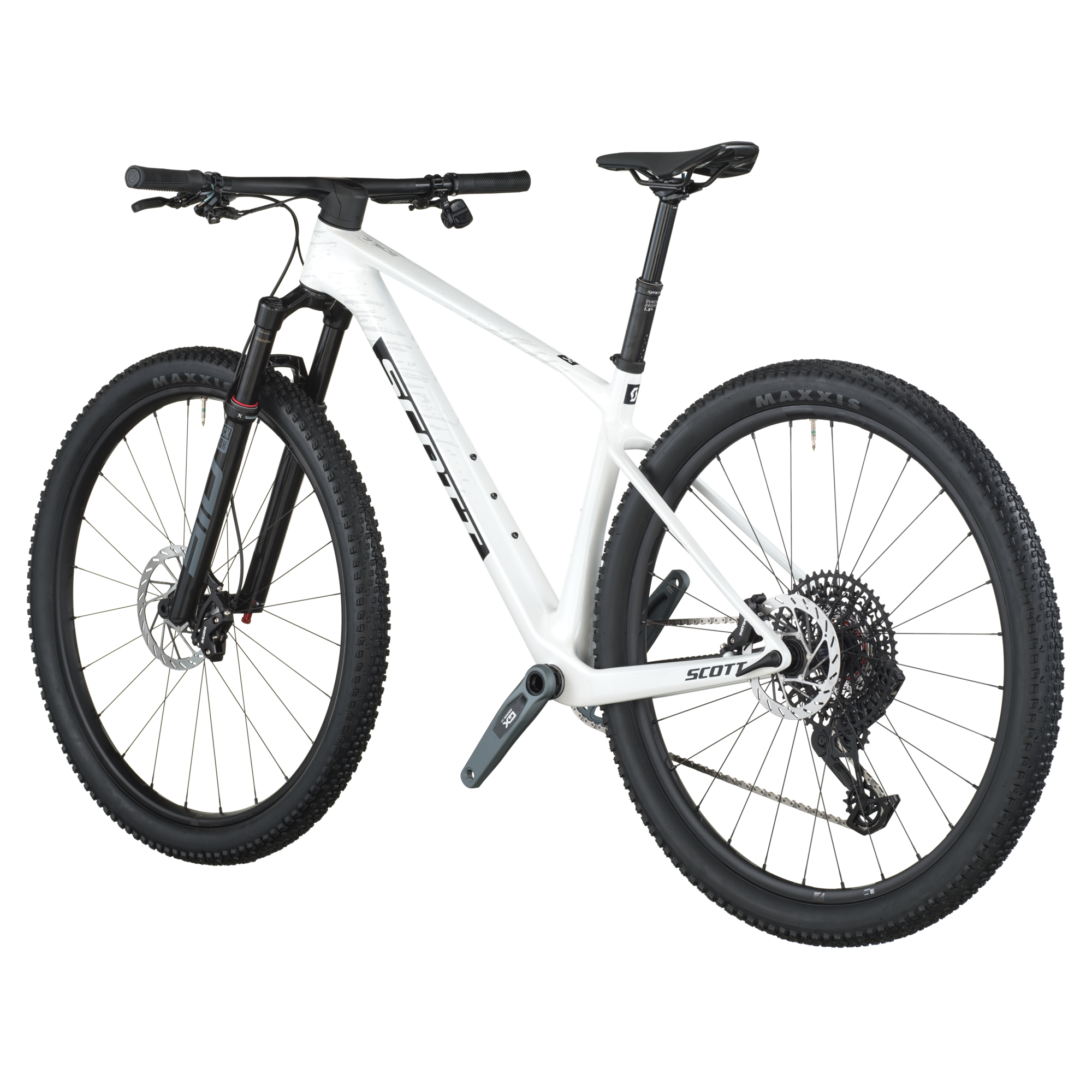 Rear three-quarter angle on the carbon hardtail