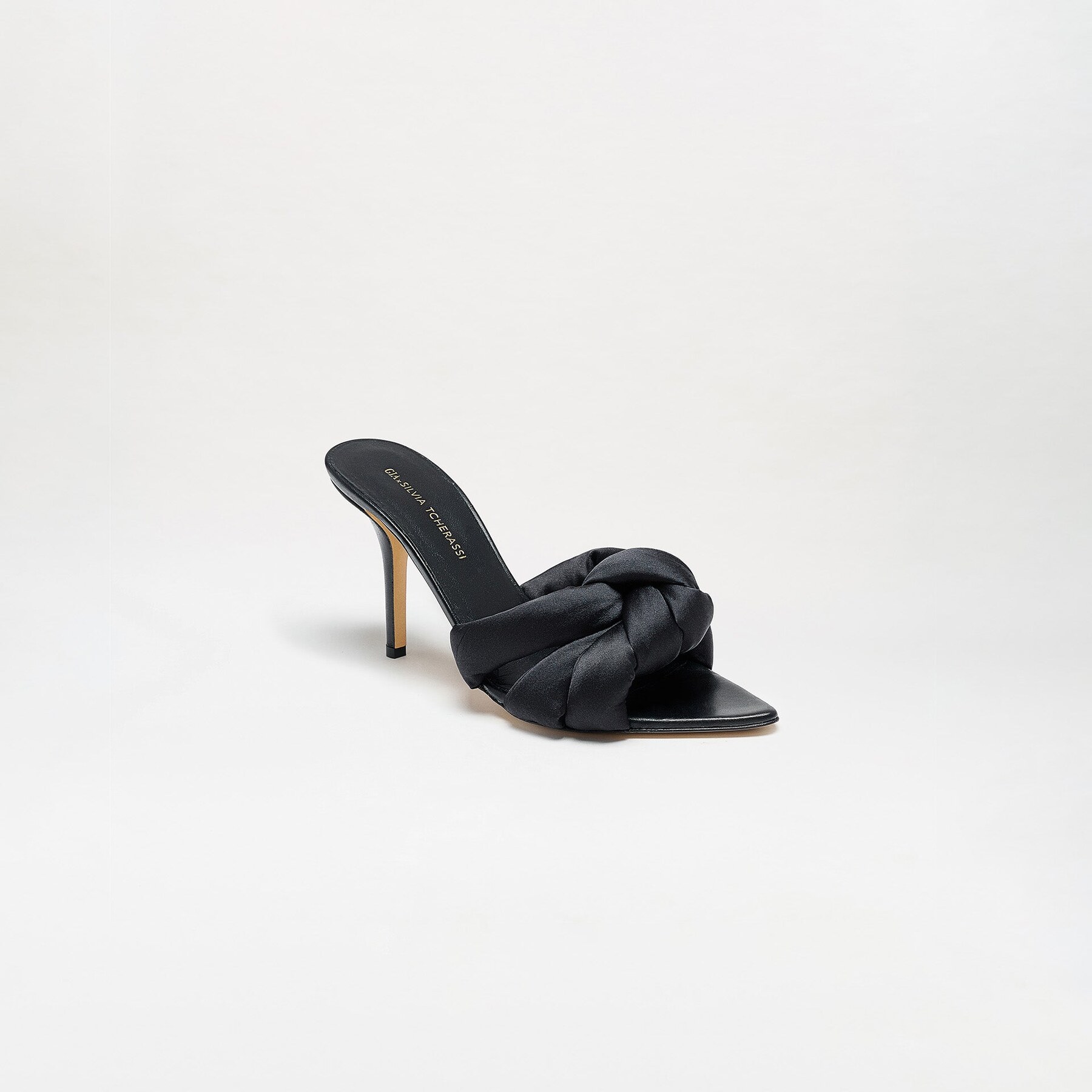 Ana Heels