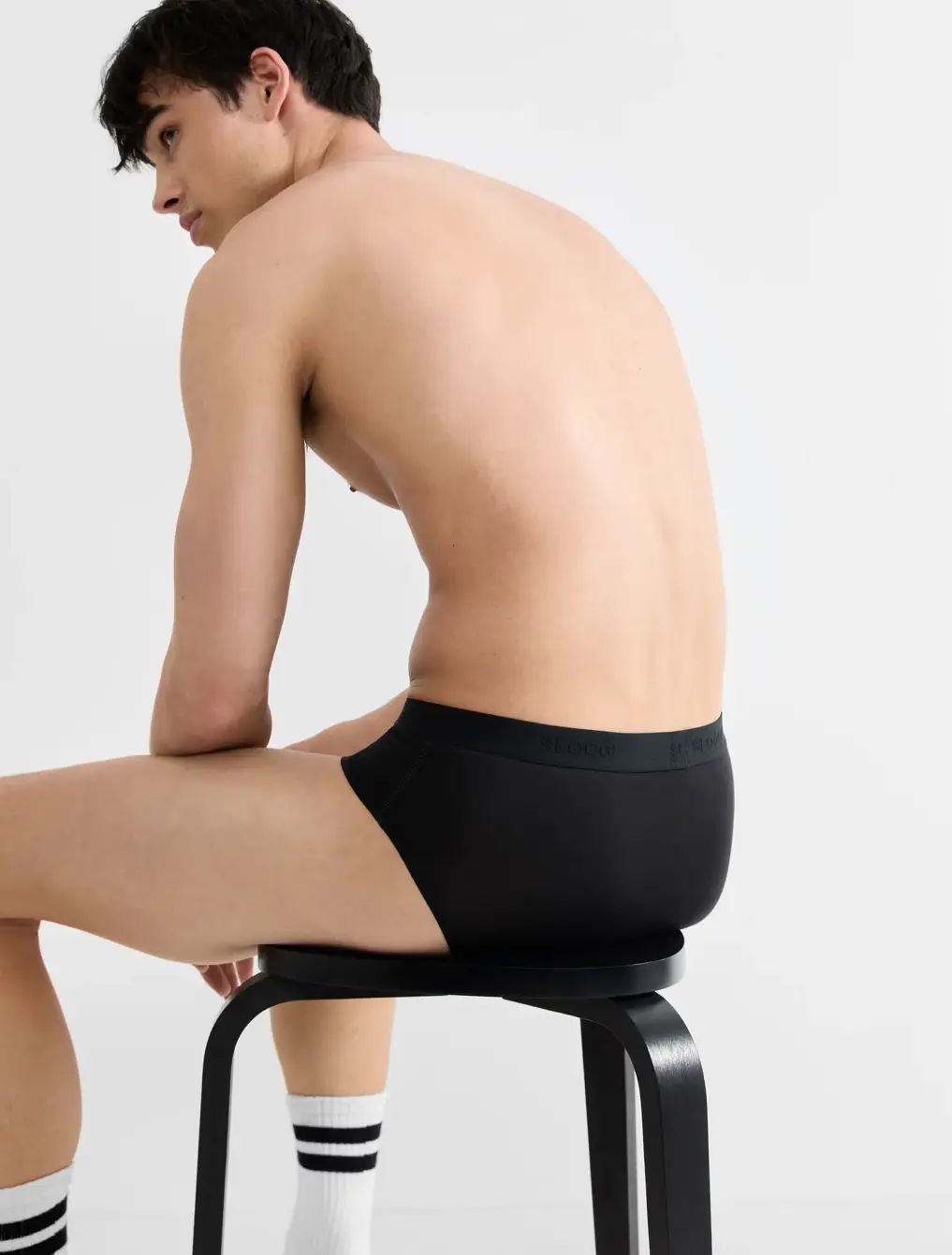 Seated styling view of the hipster cut