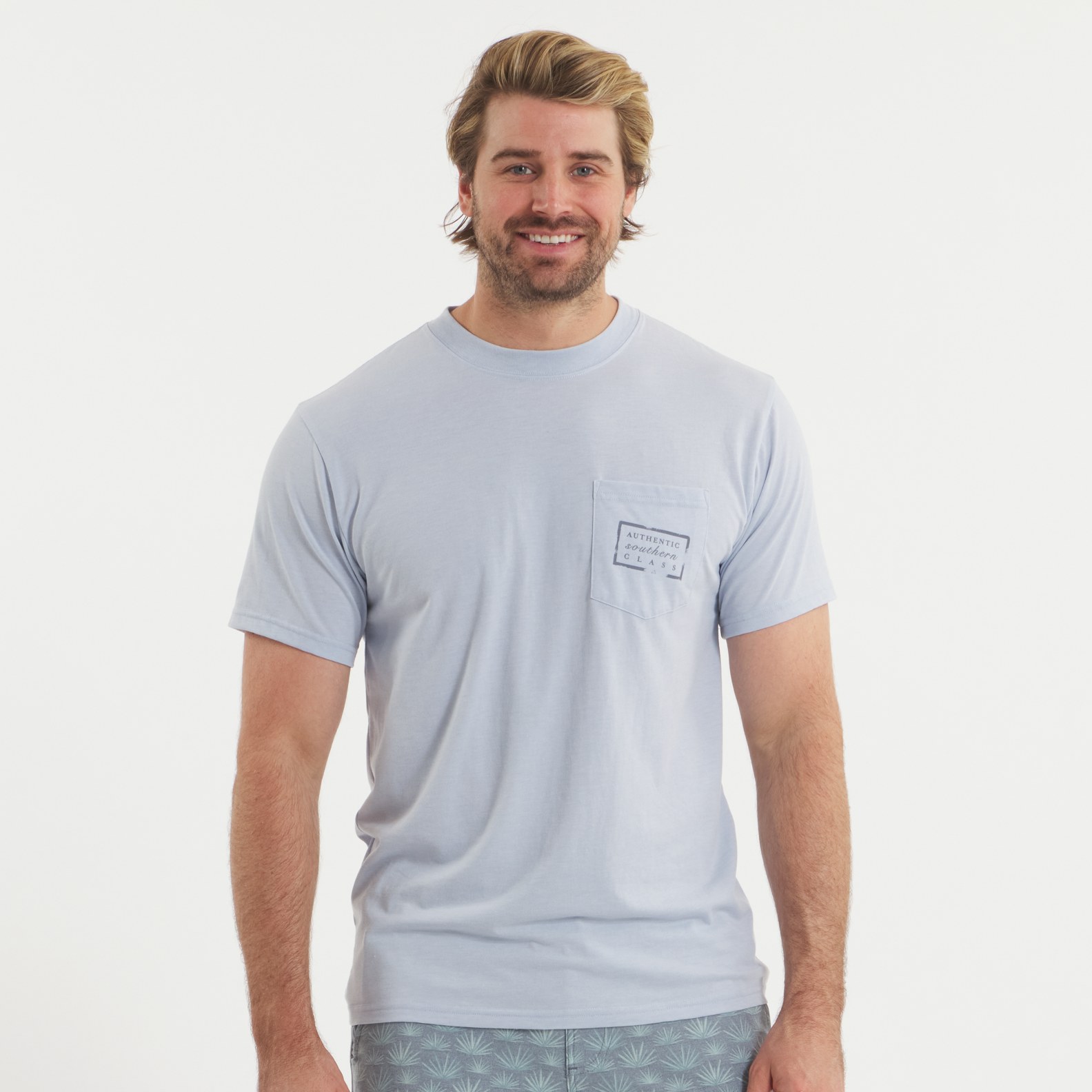 Mist Blue front pocket detail