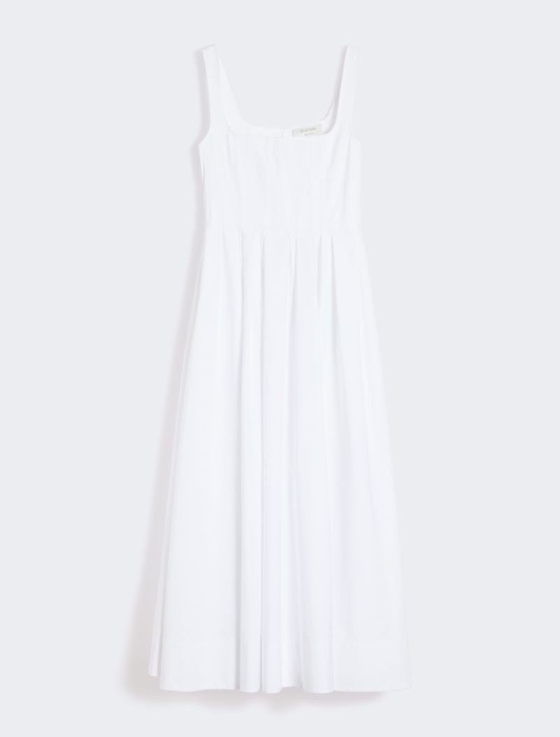 styled product crop