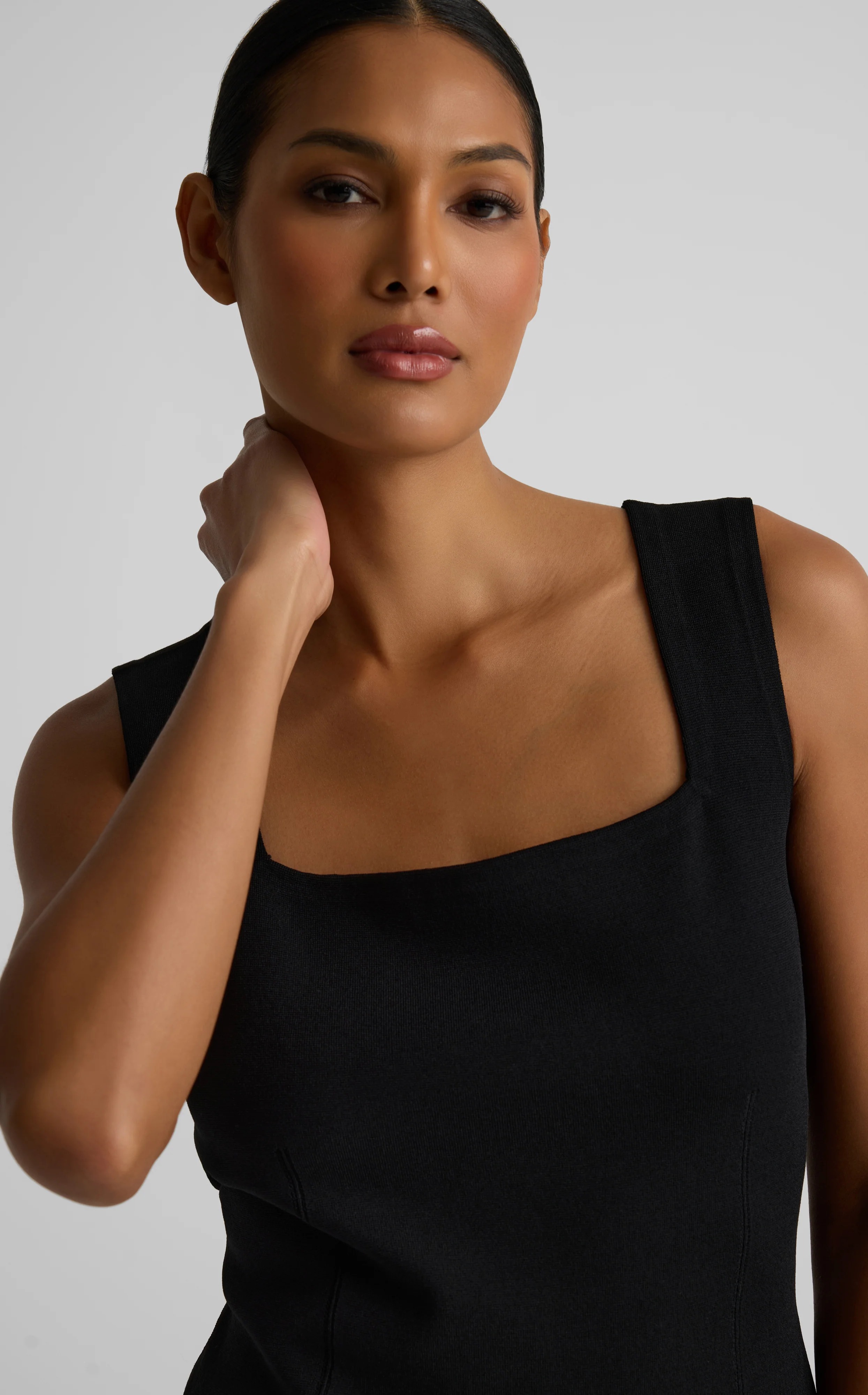 side view under jacket-friendly proportion