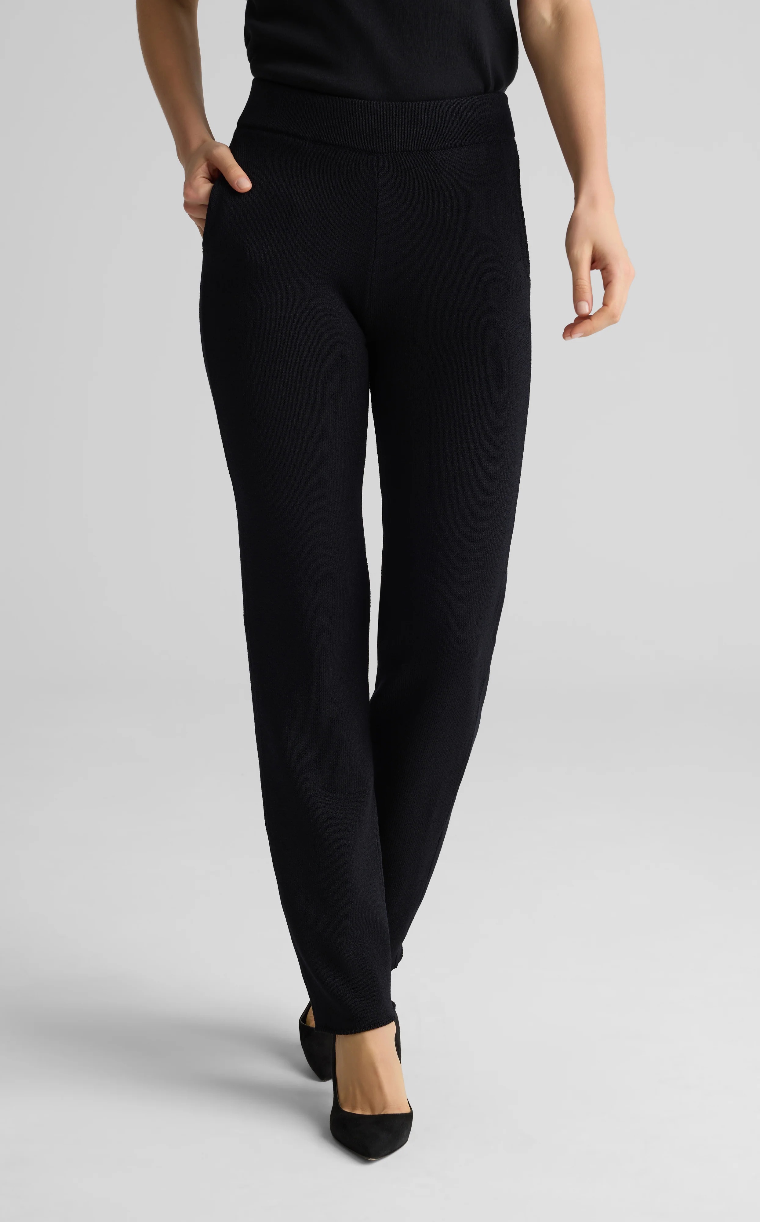 clean product view with full length leg