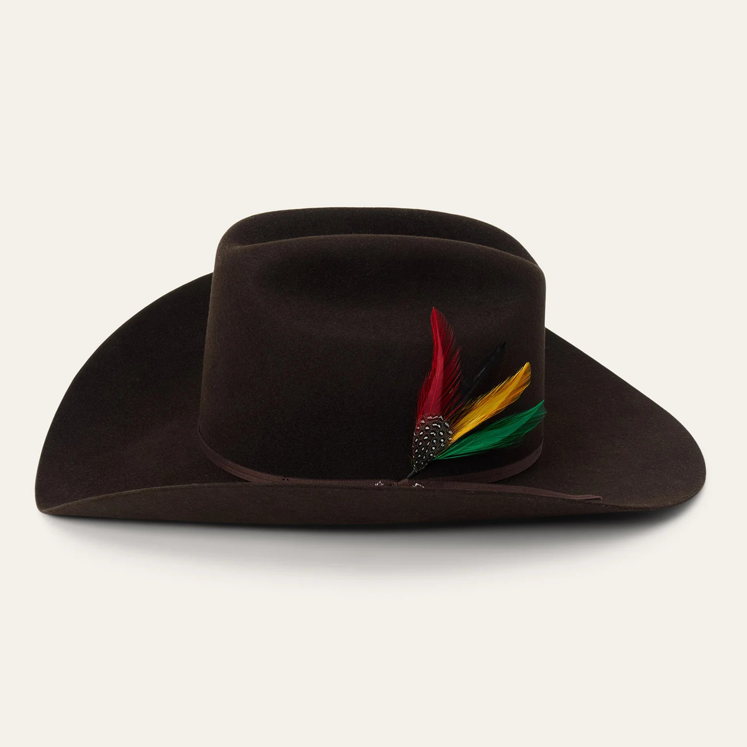 Heavy curved 4-inch brim from side