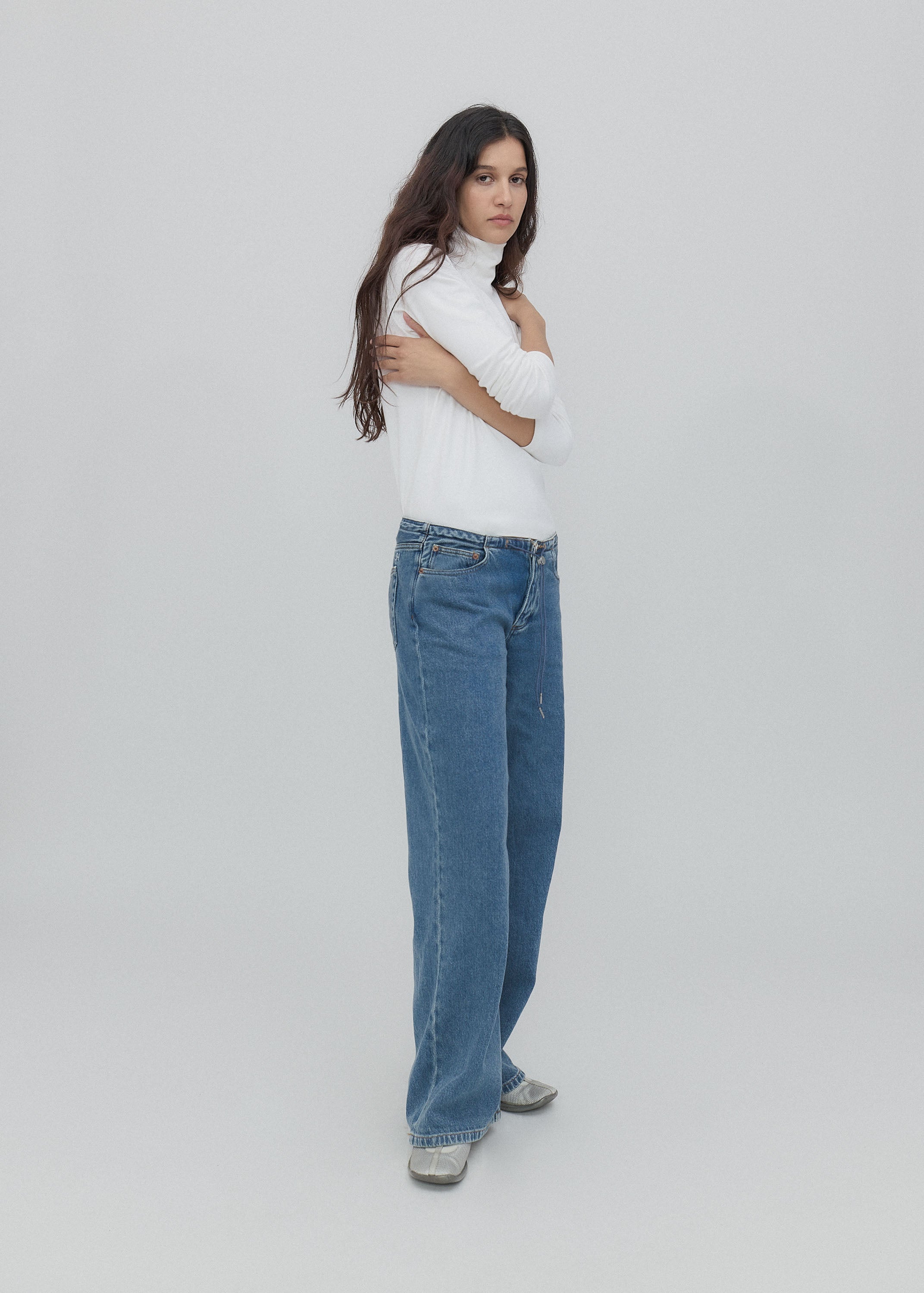 Cool Jean official product image 2