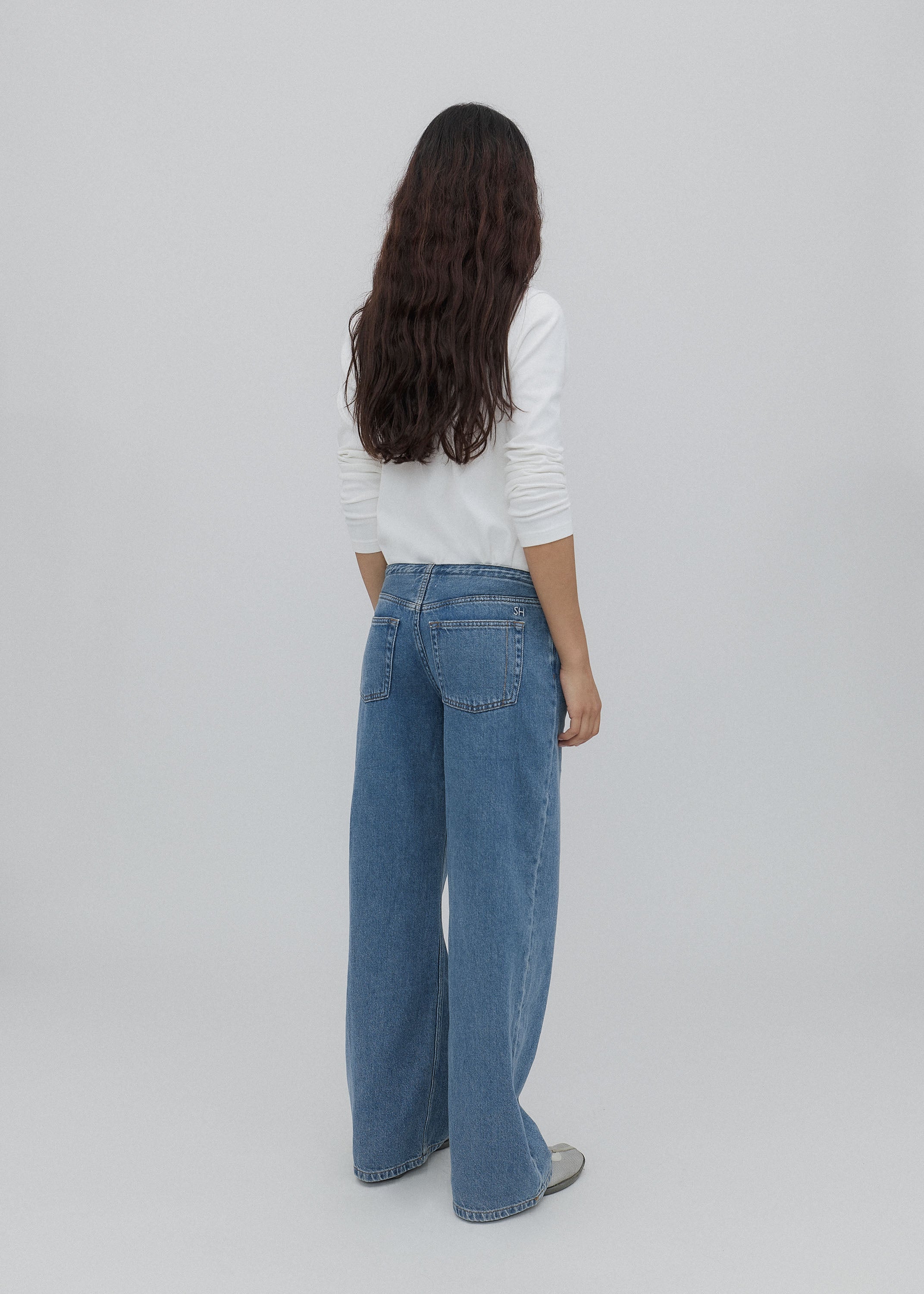 Cool Jean official product image 3