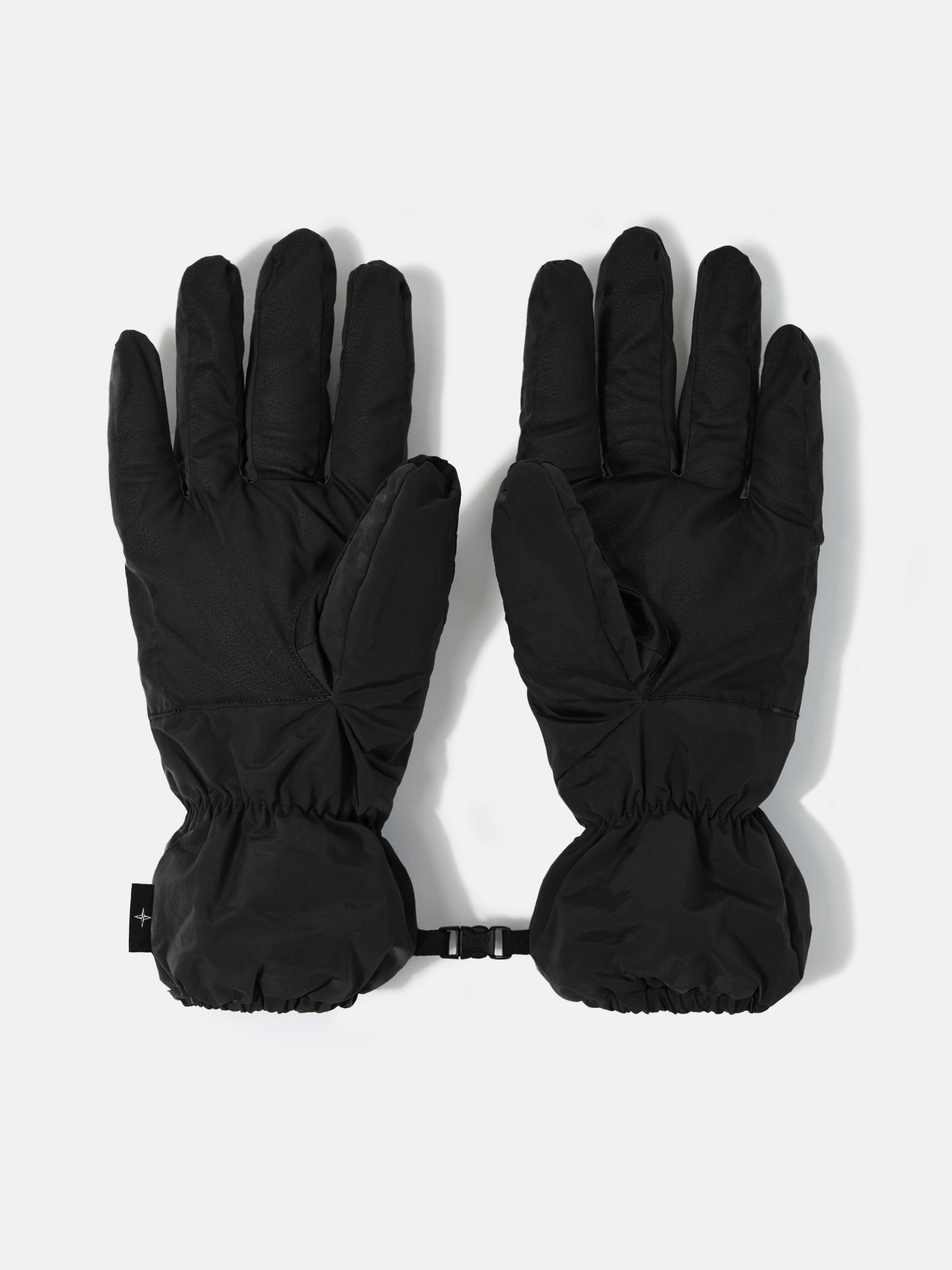 Detail — the padded nylon construction