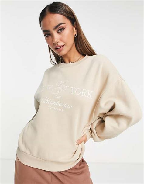 Stradivarius oversized embroidered sweatshirt in beige | ASOS