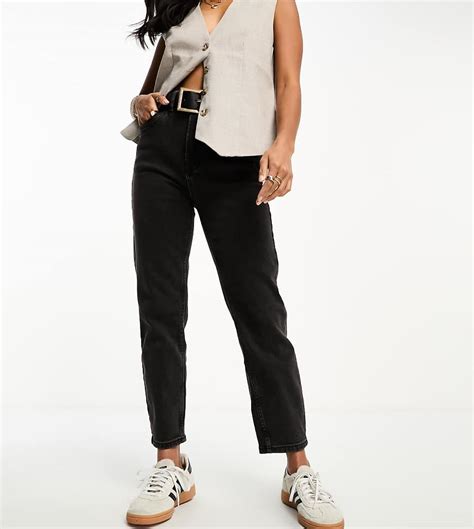 Stradivarius Petite Slim Mom Jean With Stretch In Black | ModeSens