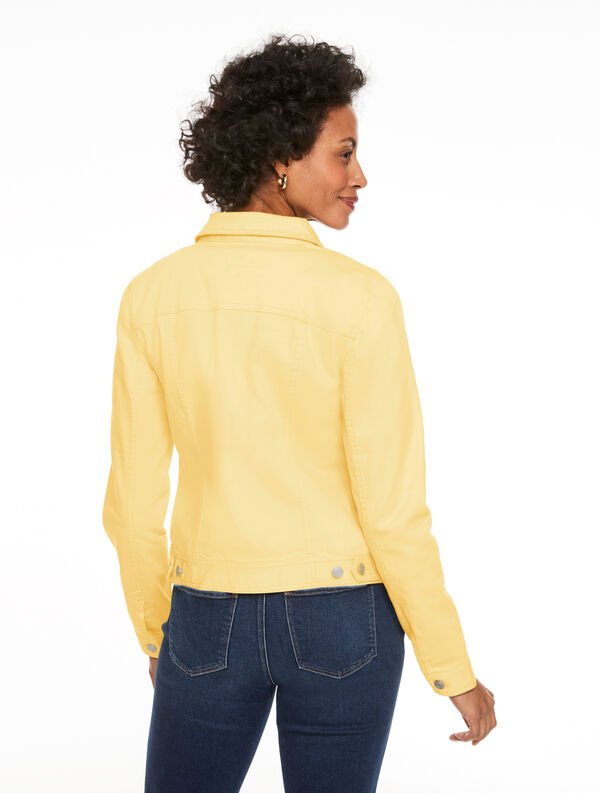 yellow jacket detail