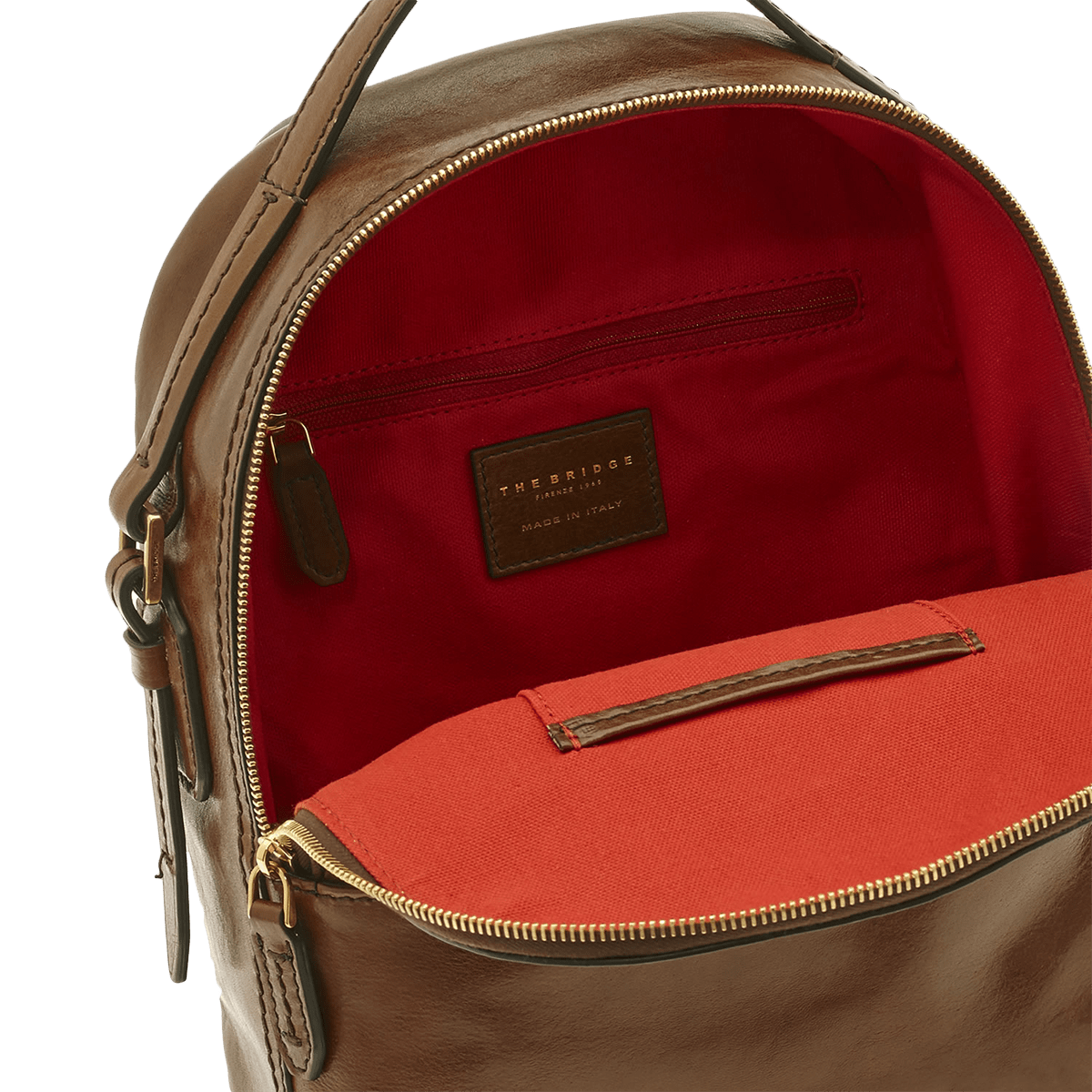 Interior or scale detail from the official product gallery