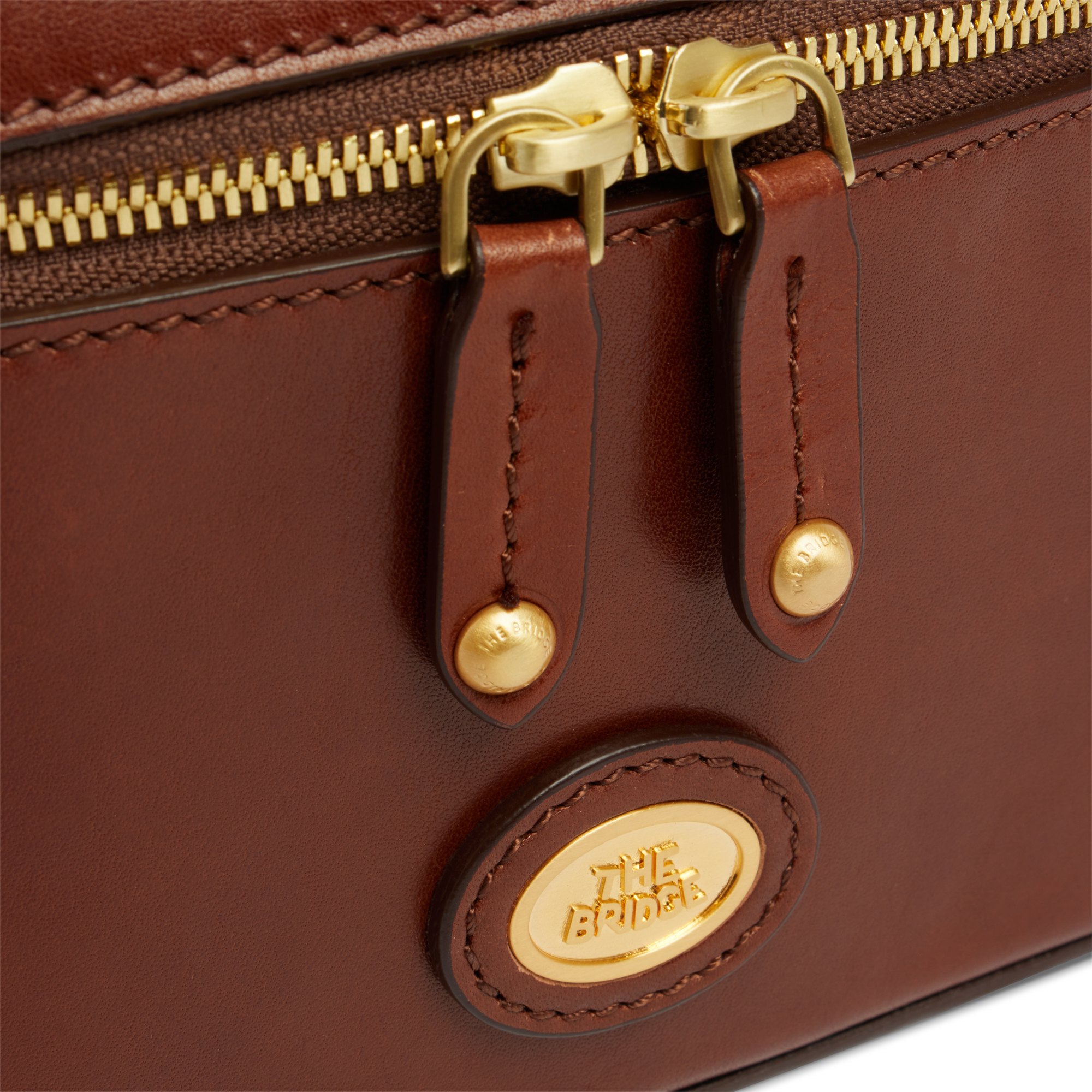 Interior or scale detail from the official product gallery