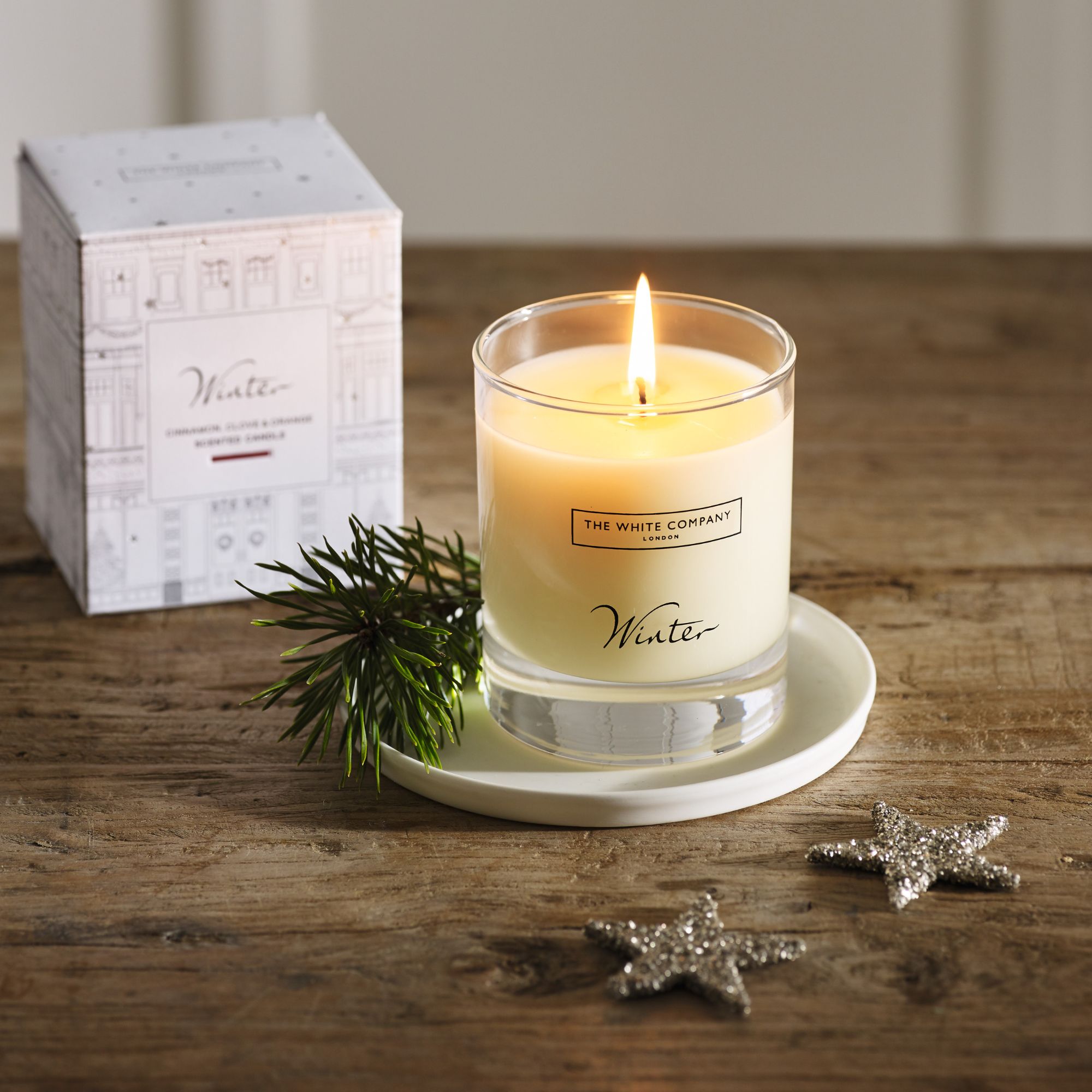 festive table setting