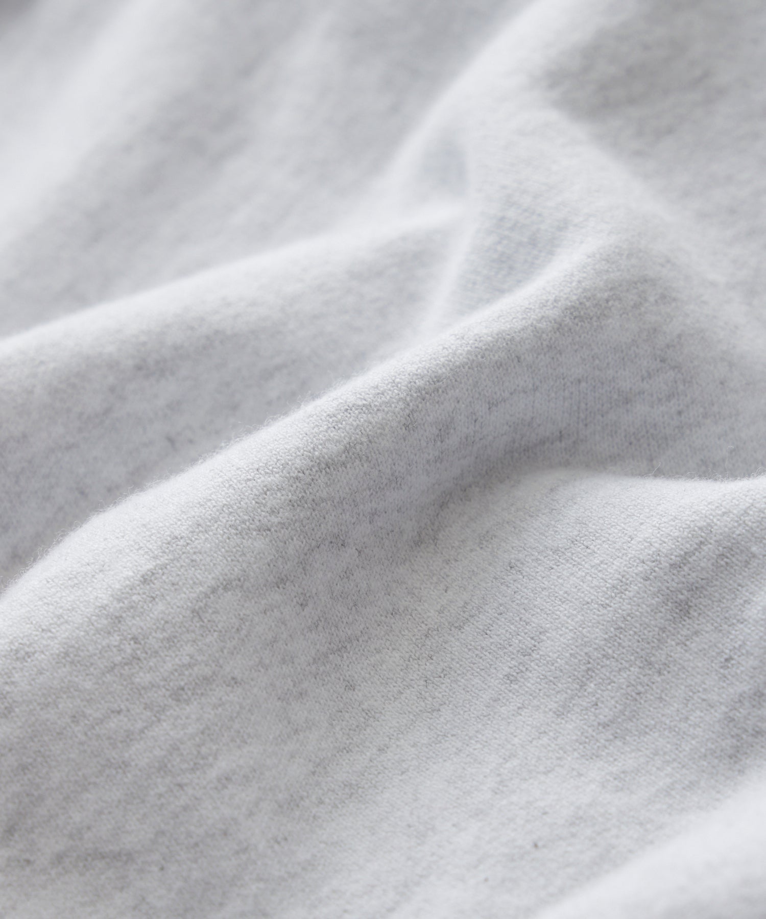 Kangaroo pocket detail