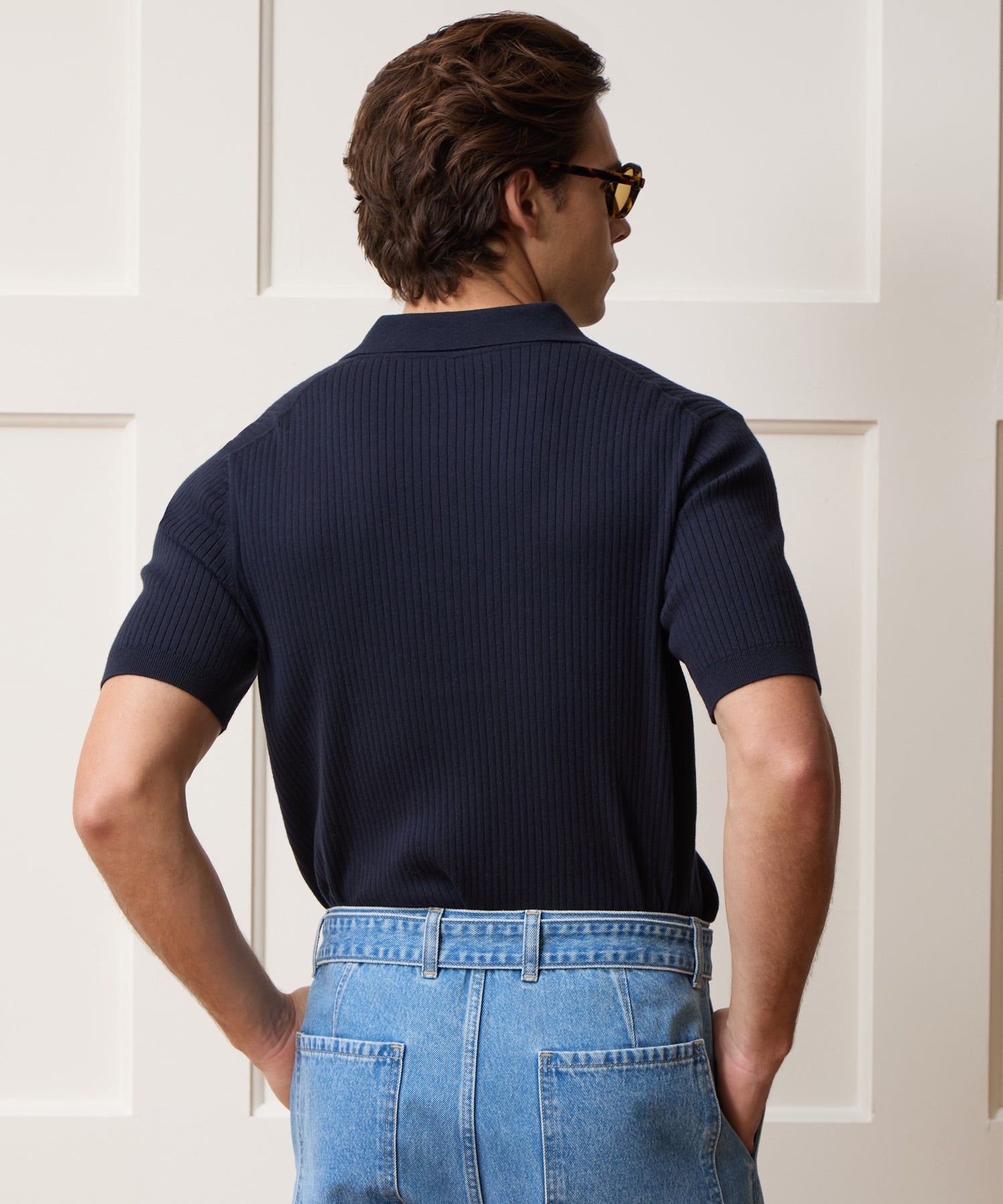 Back view and rib trim