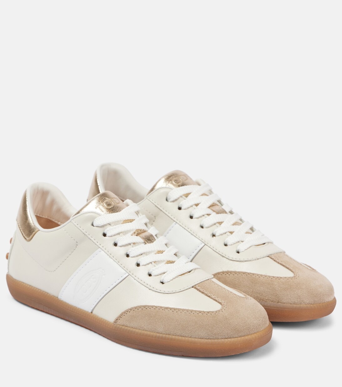 Neutral leather-suede pair