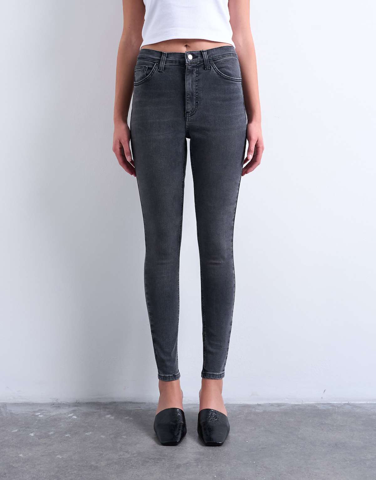 Topshop Jamie high rise skinny jeans in washed black