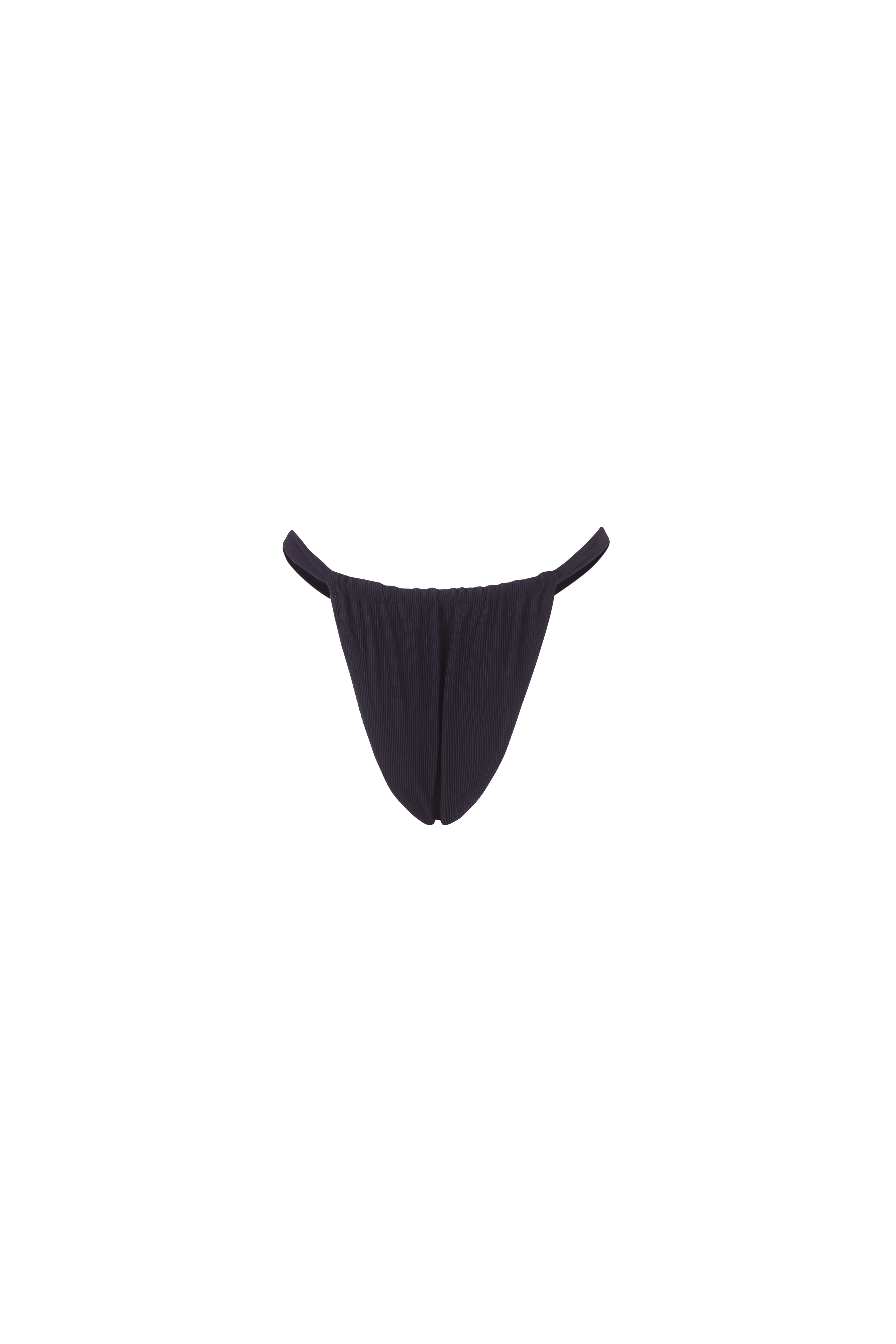 RIBBED BLACK — Bottom detail view