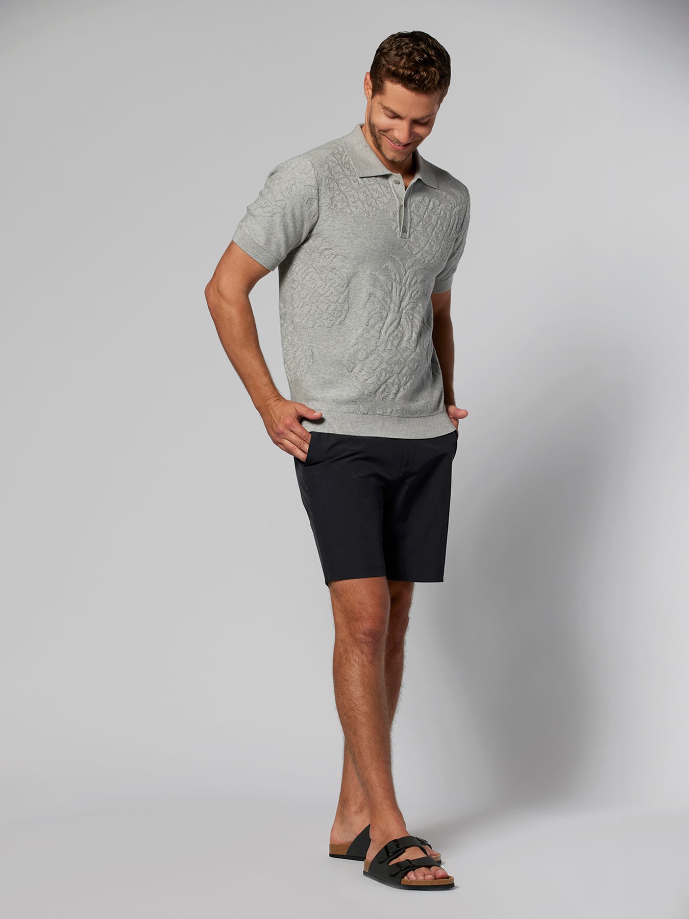 Model view showing the relaxed polo shape