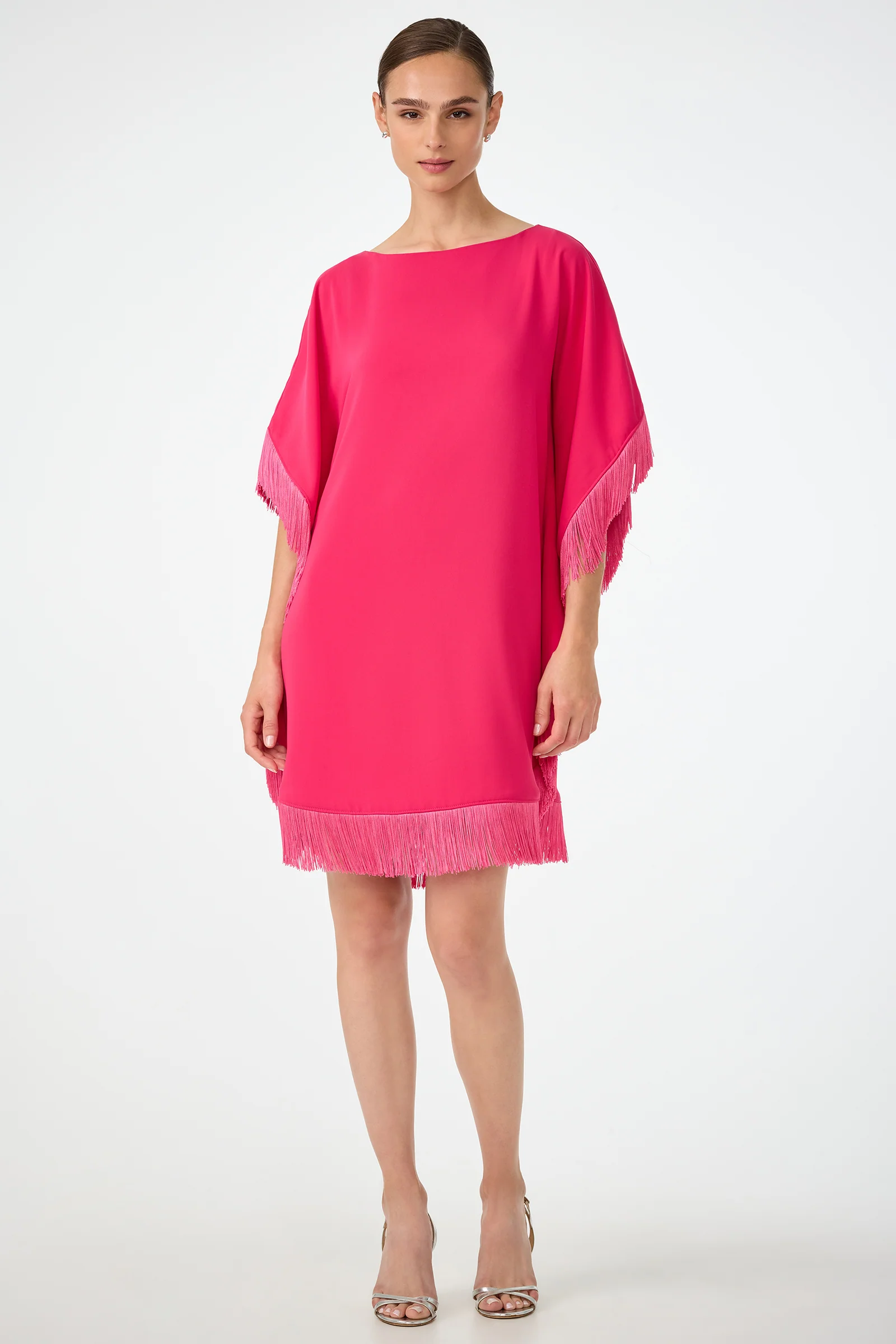 second full view with fringe movement
