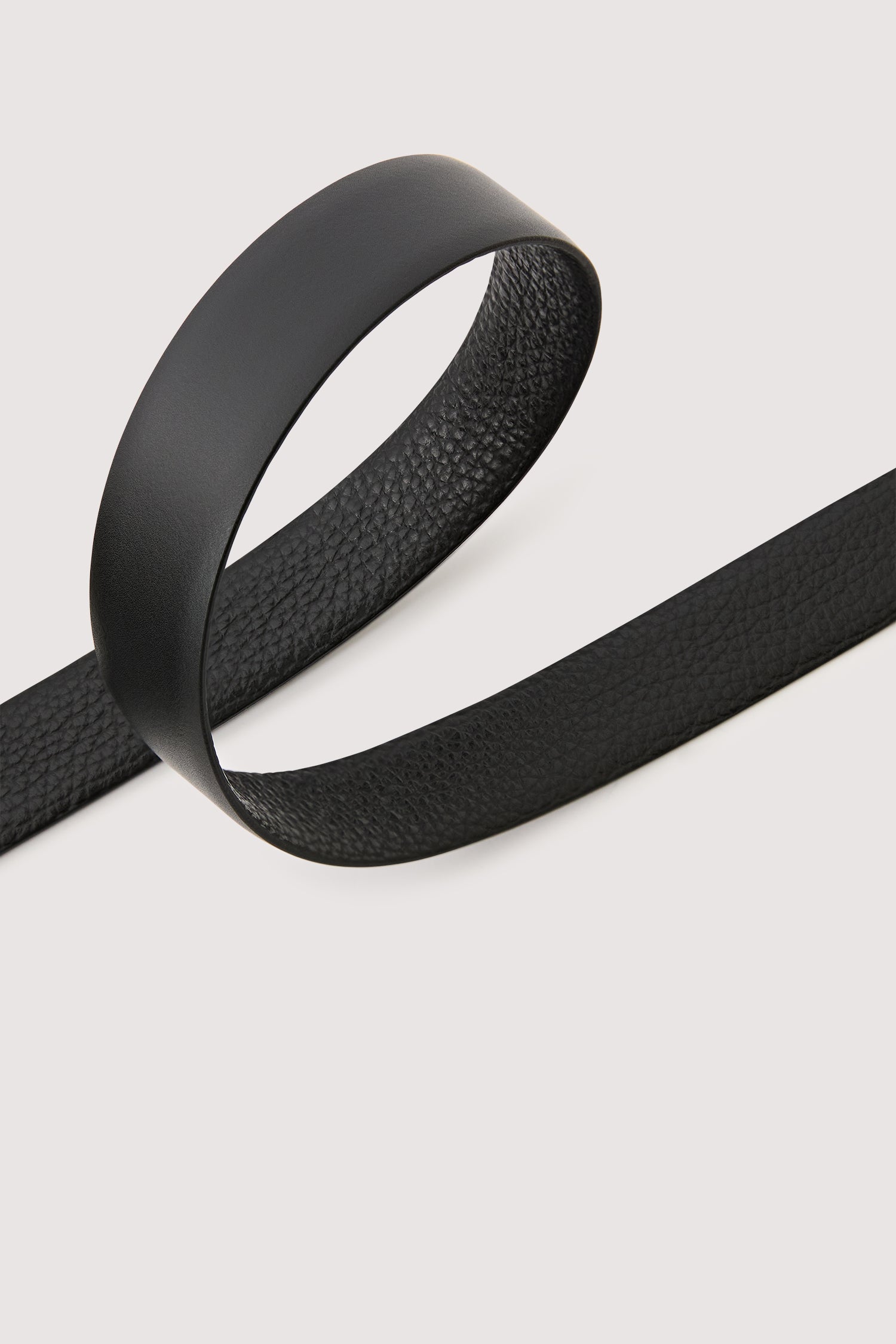 Reversible calf leather belt with greyhound buckle — alternate angle