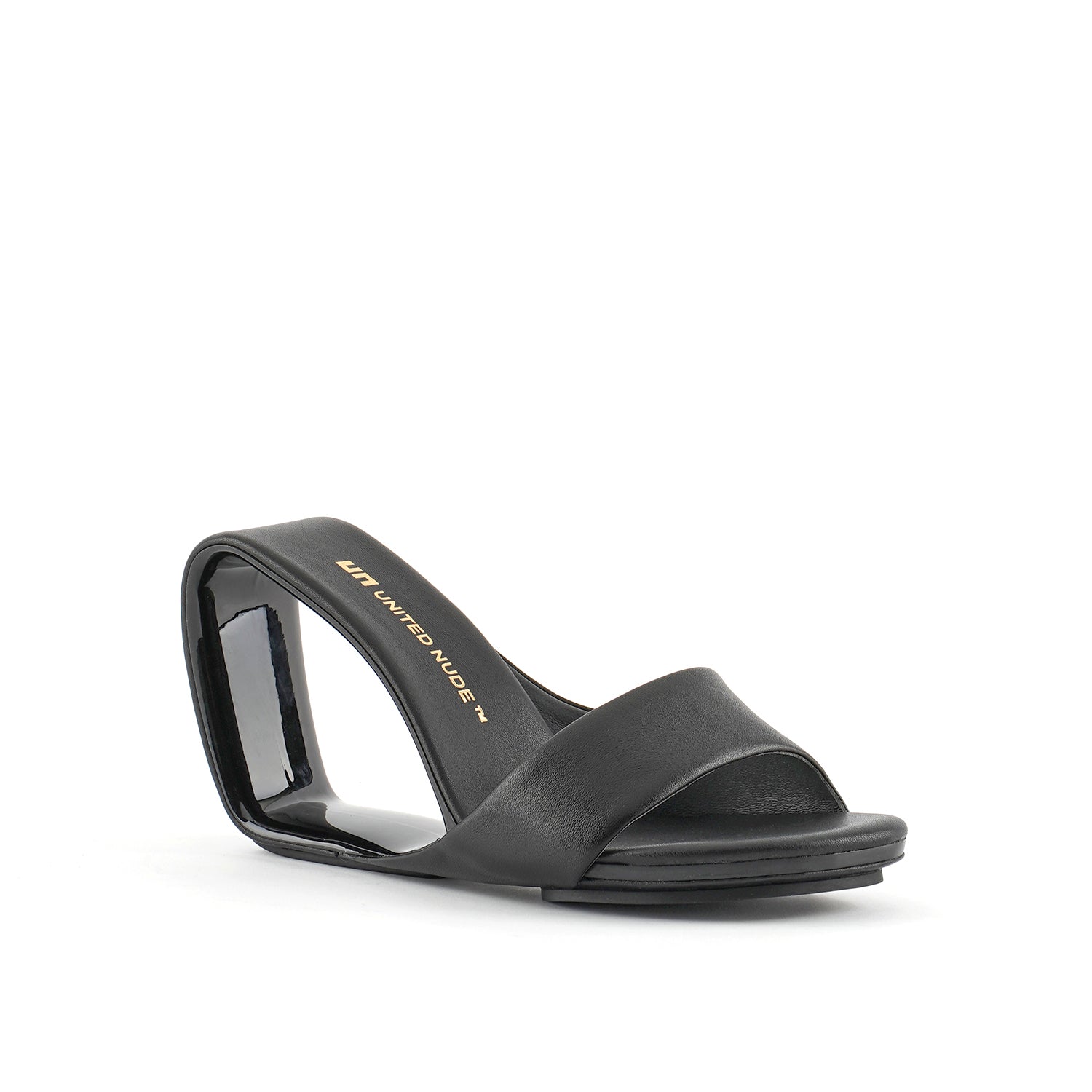 Mobius hi black angle out
