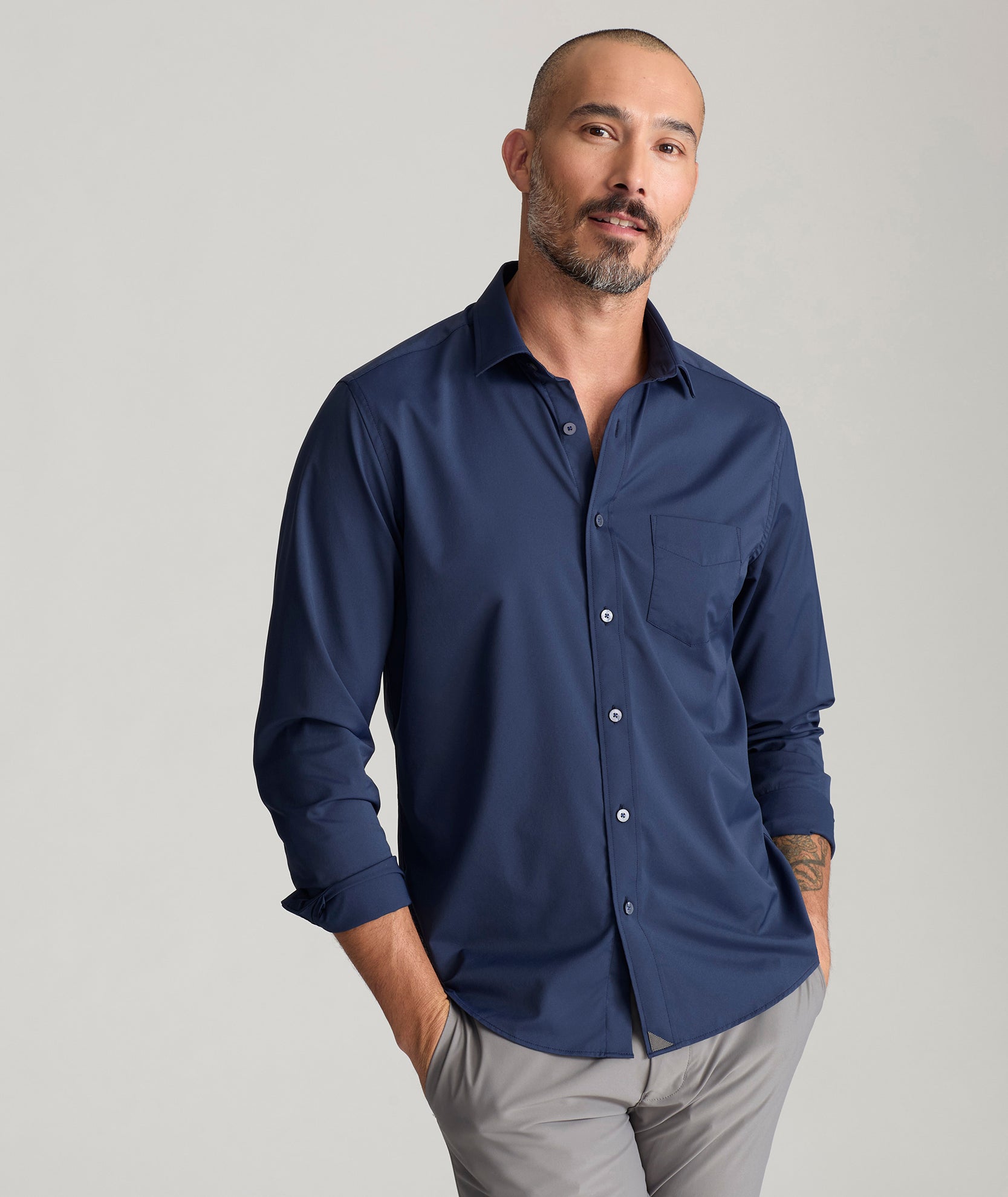 Long-sleeve Gironde alongside the family silhouette