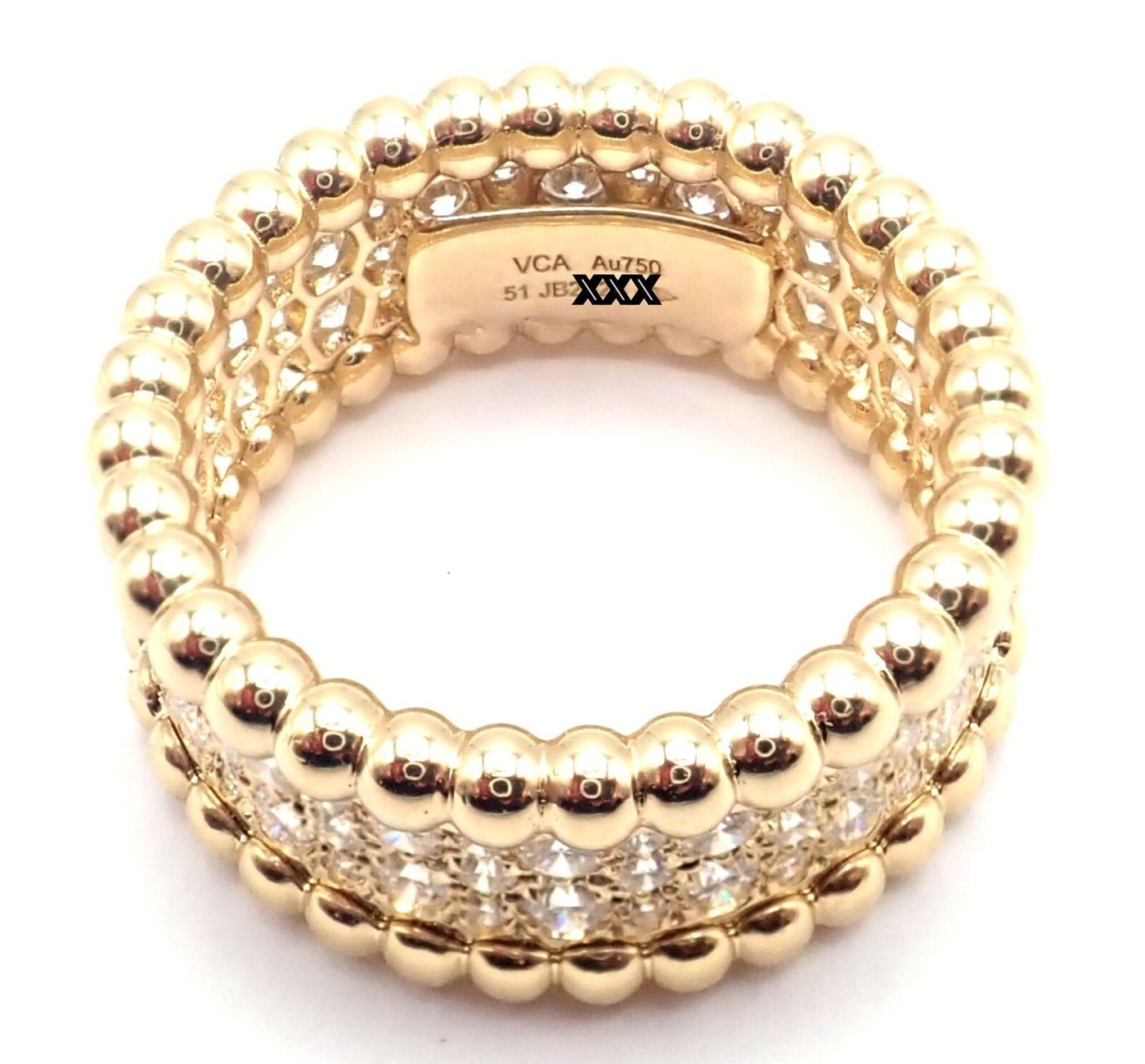 beaded edge detail