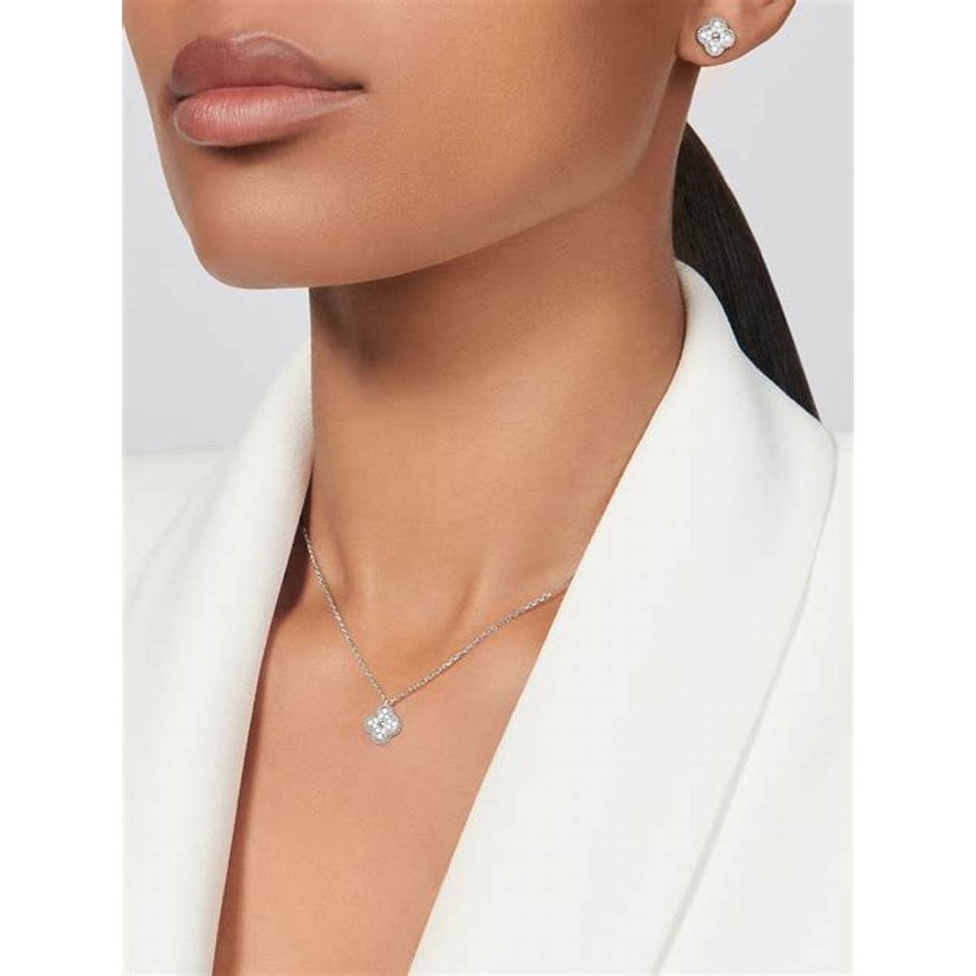 white-gold variation on model