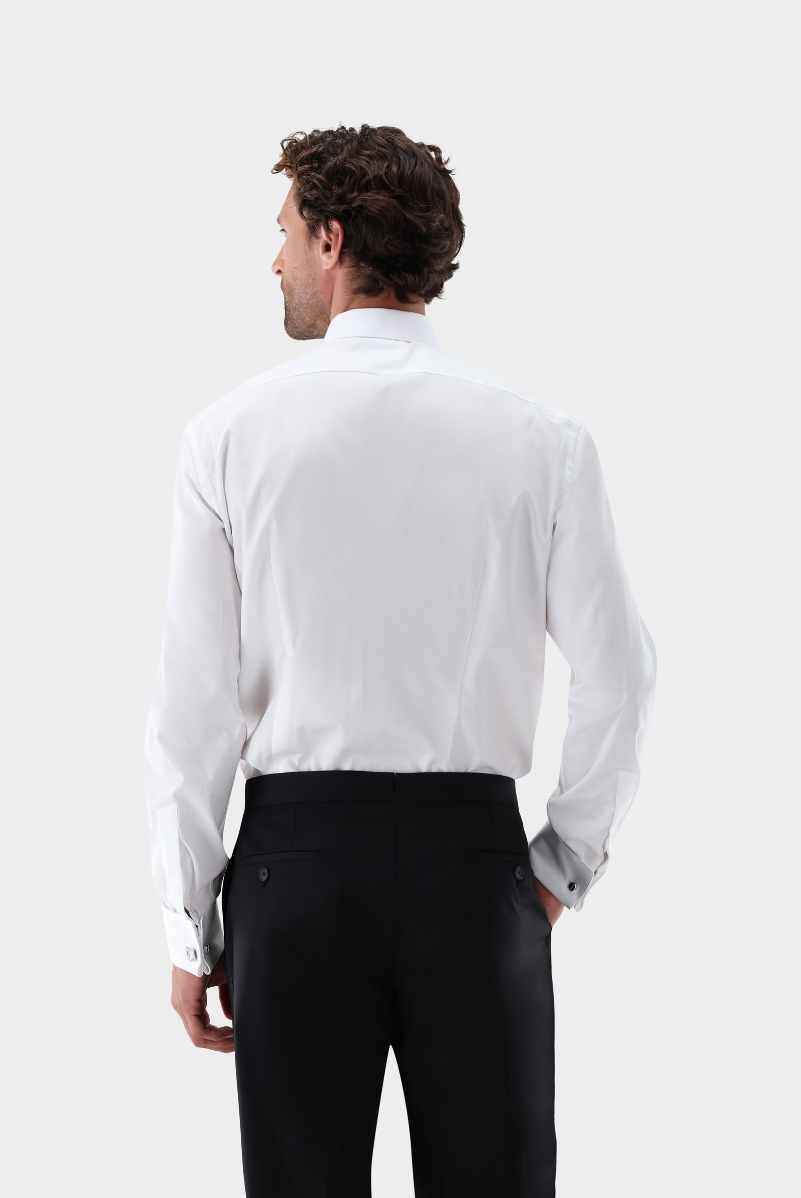 collar detail