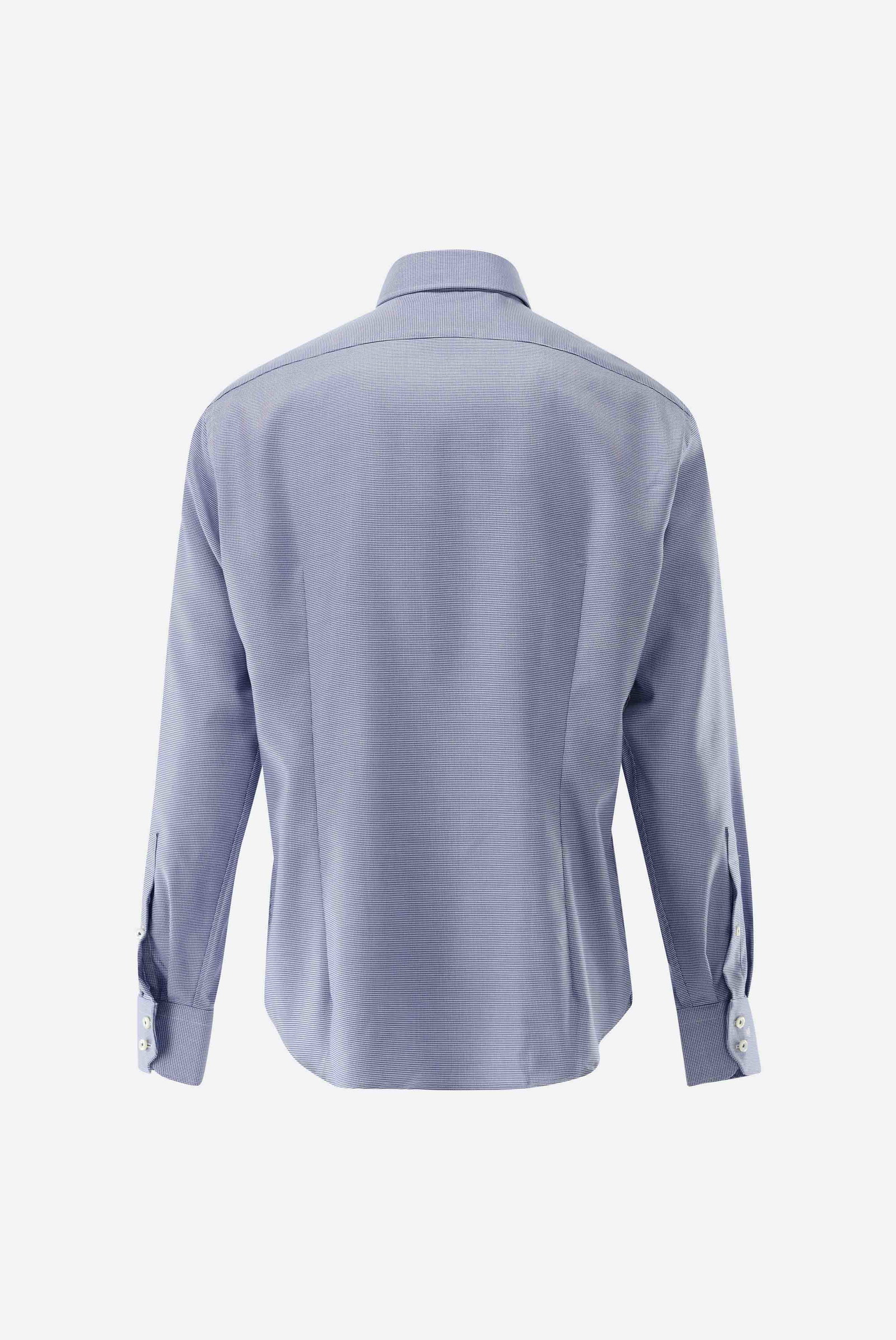 collar and placket detail