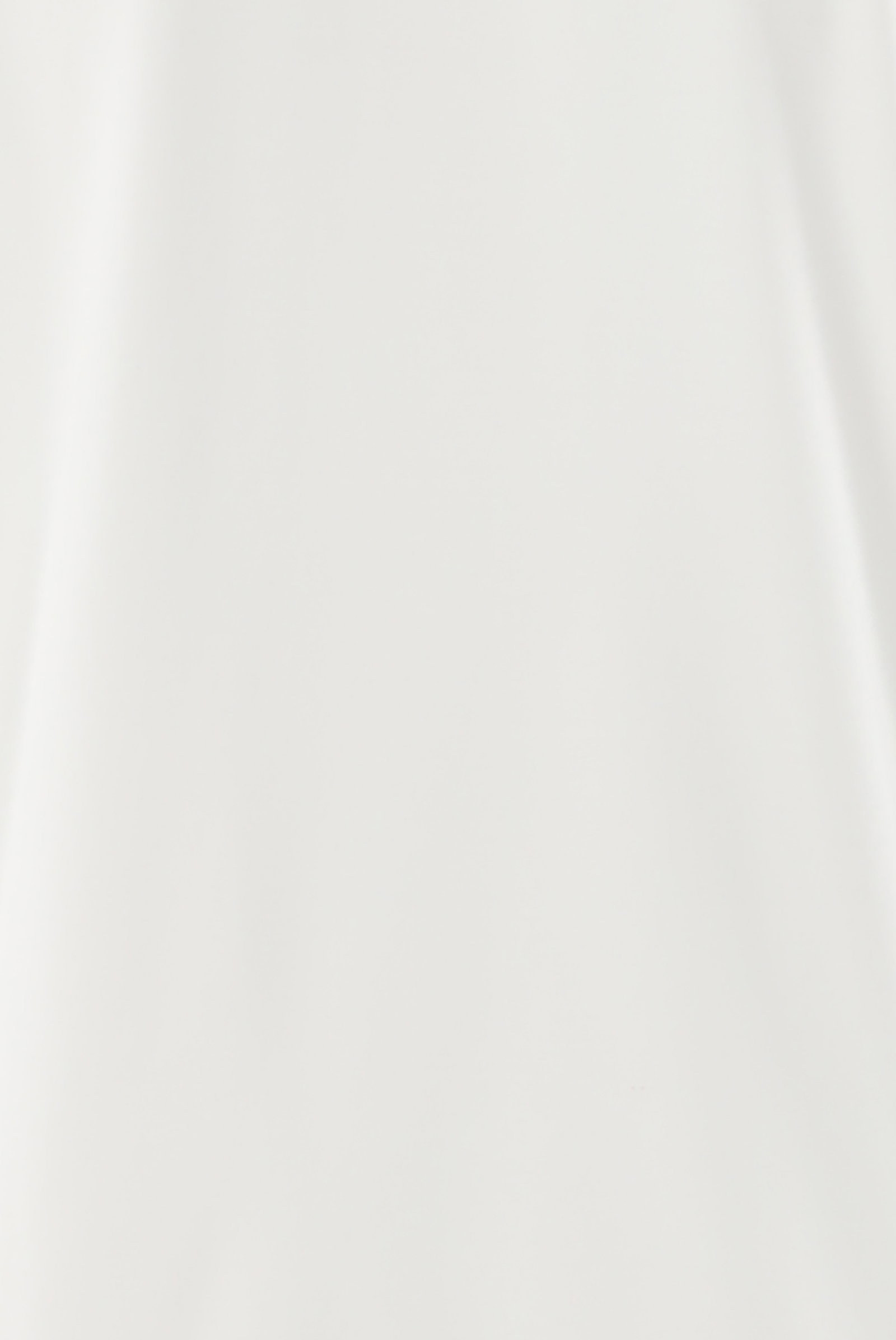 collar detail