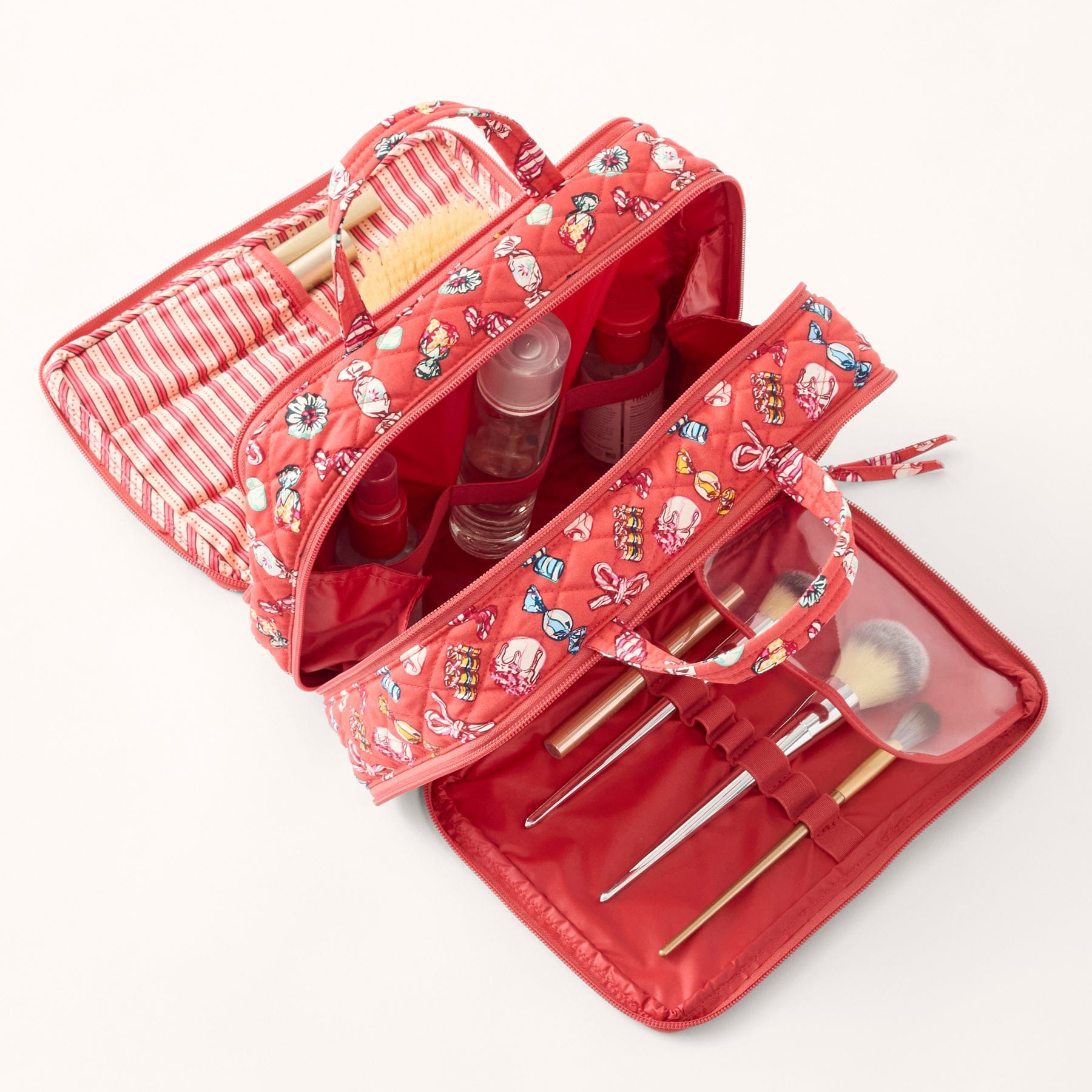 fully opened organizer