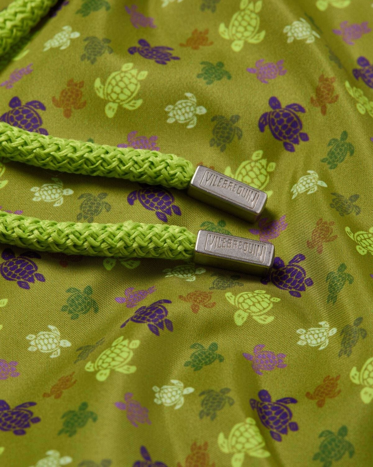 drawstring and fabric detail