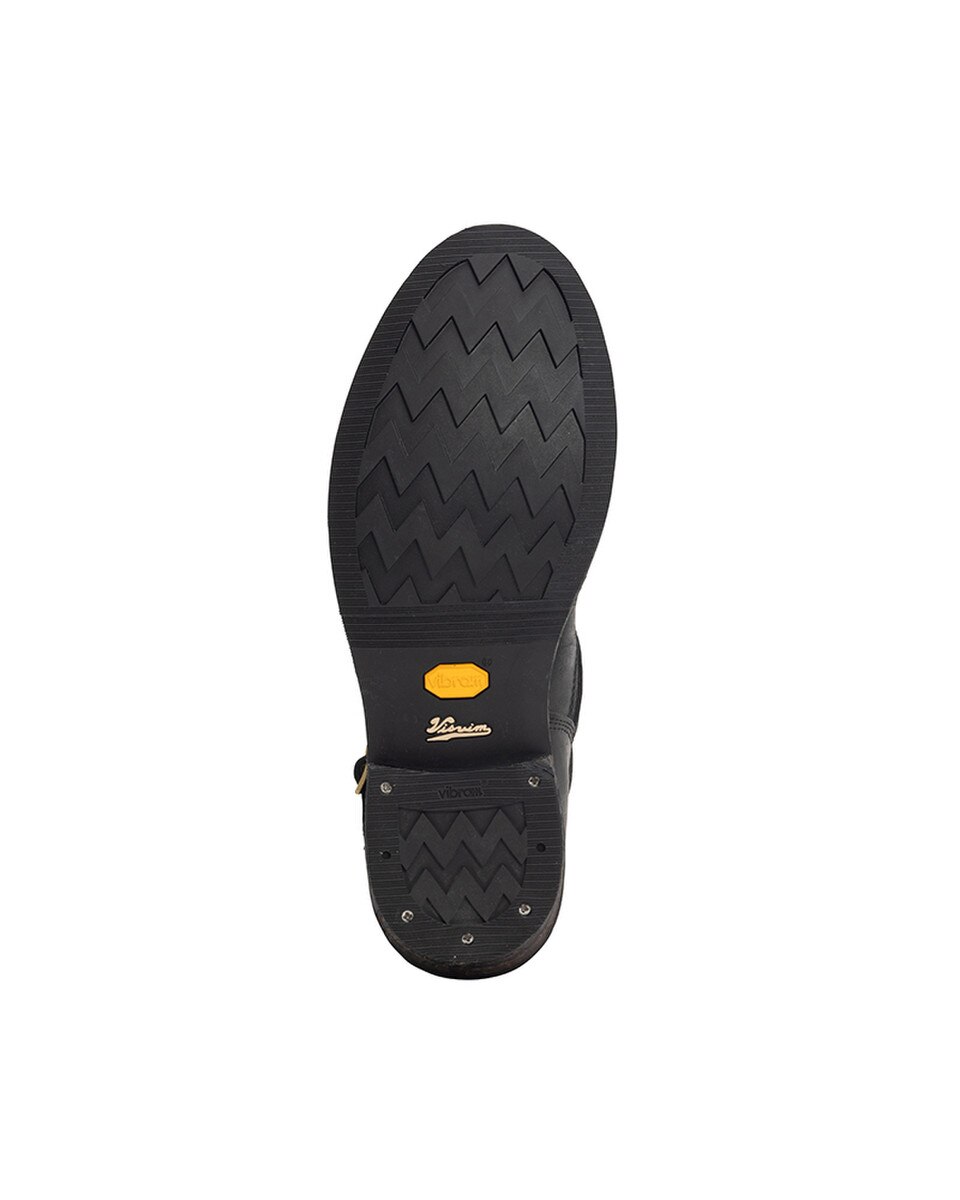 Heel view