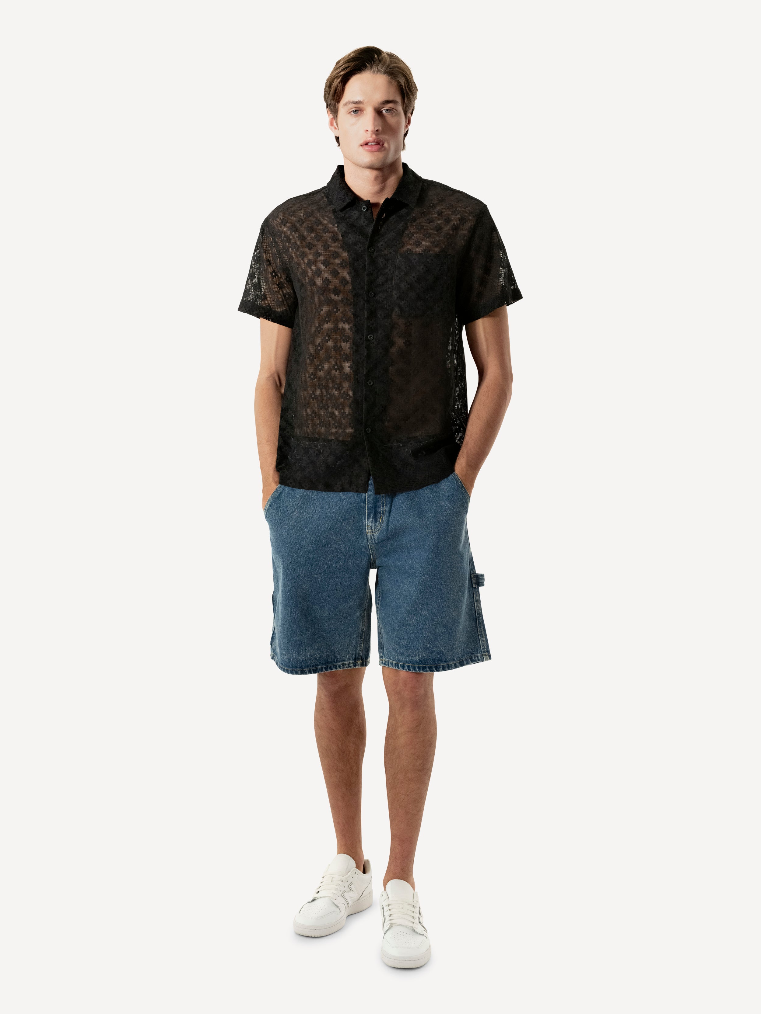 Back view showing the mesh pattern