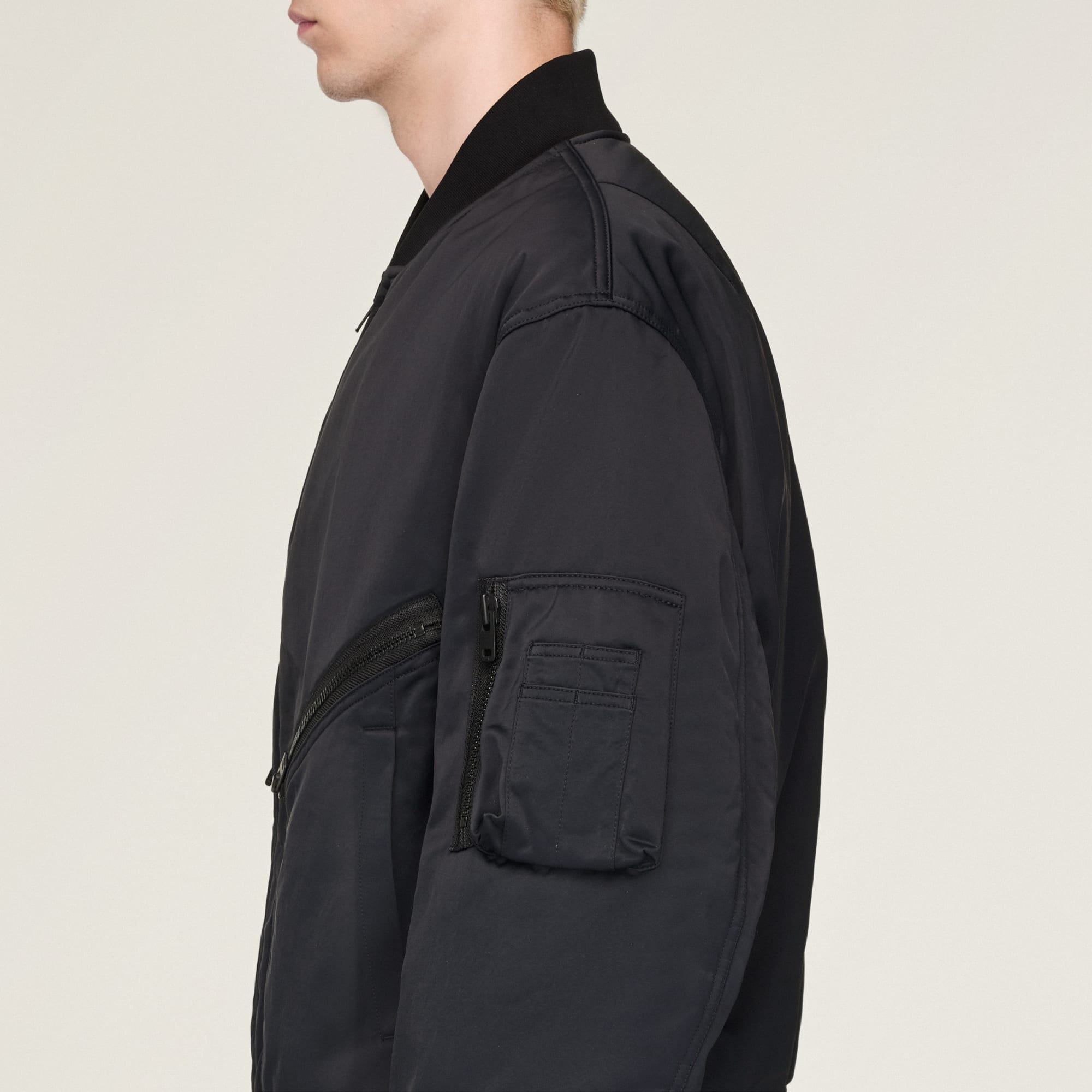 zip detail