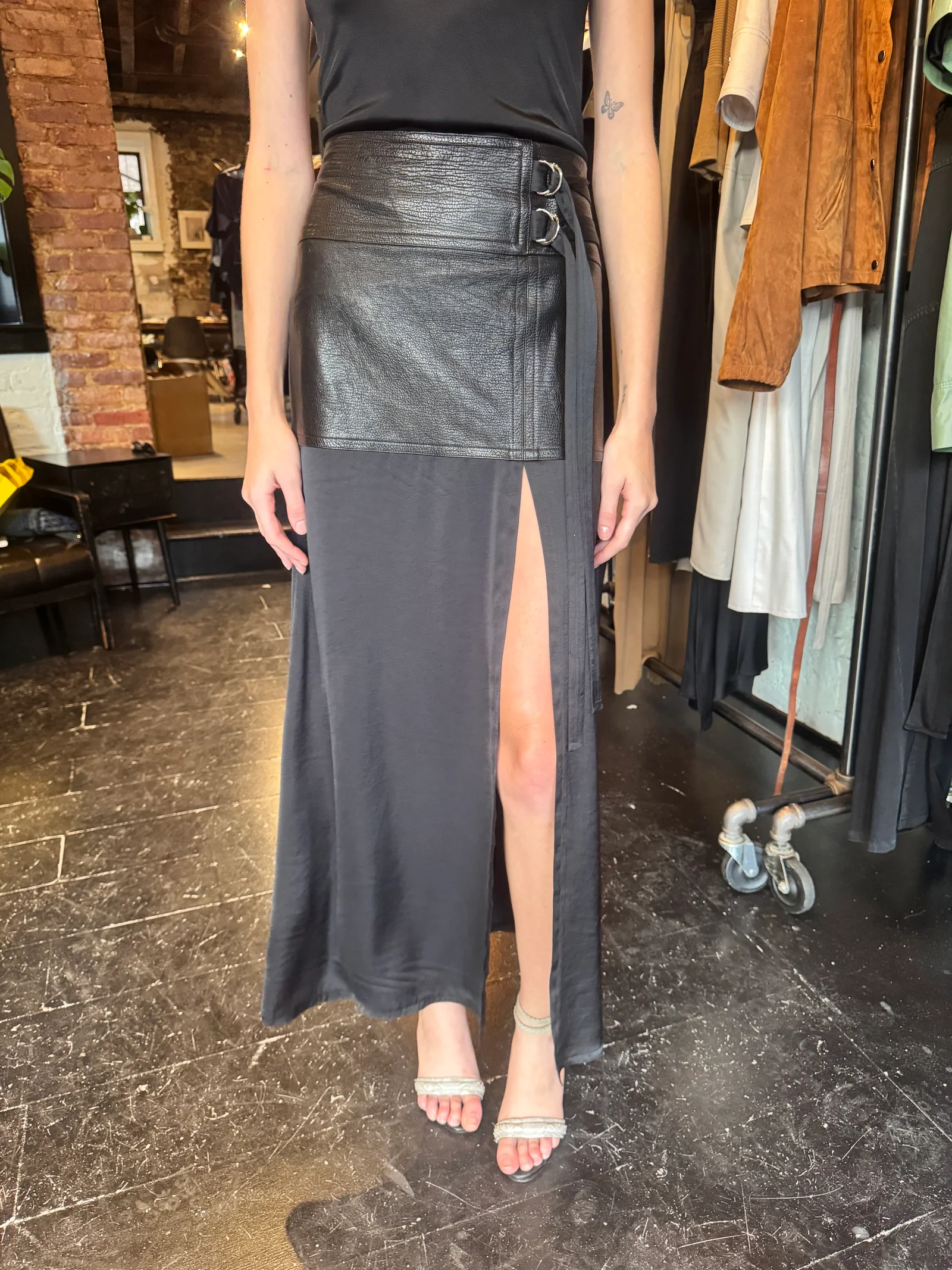 waist and belt detail